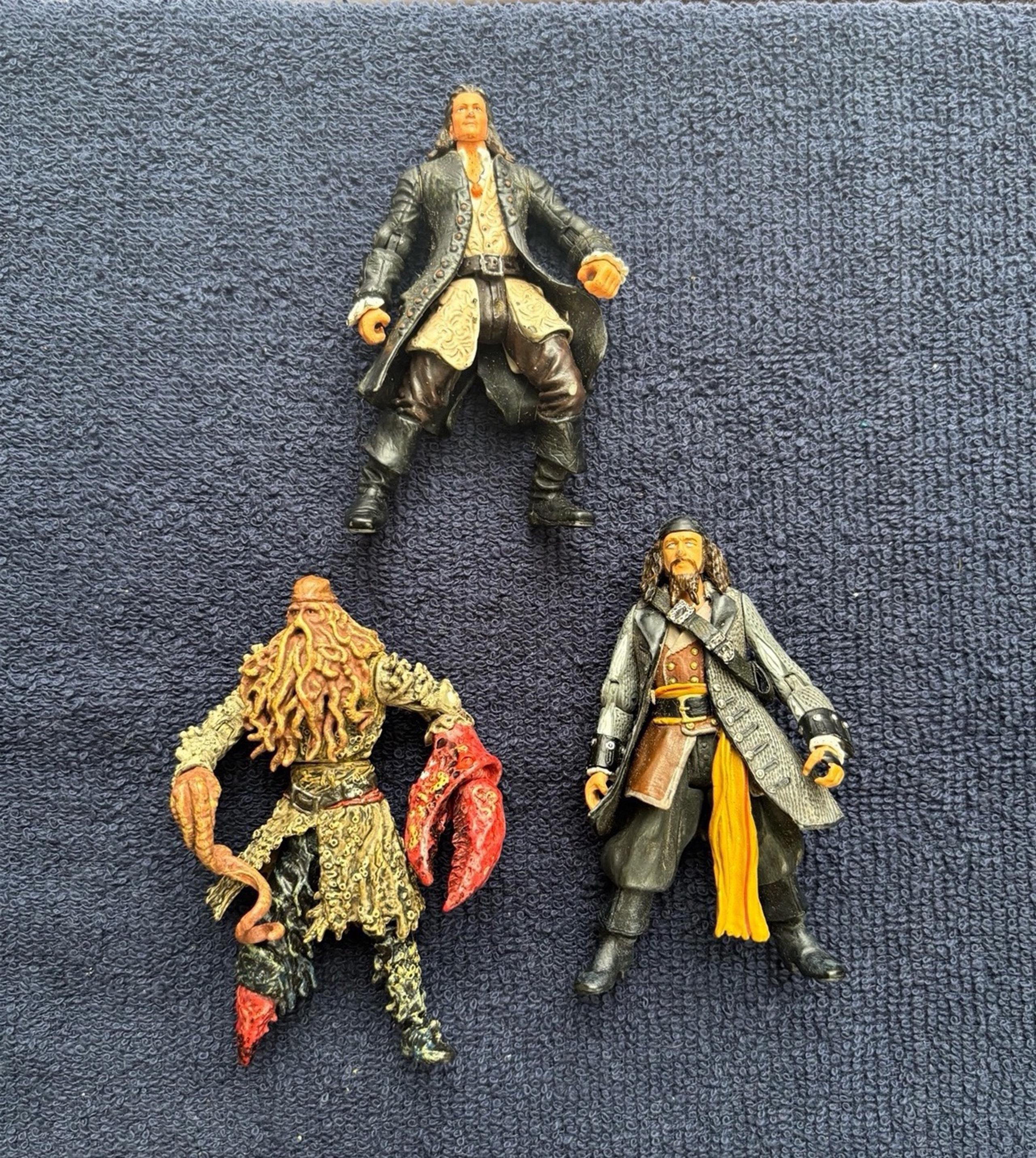 Disney Pirates Of The Caribbean Action Figure Lot