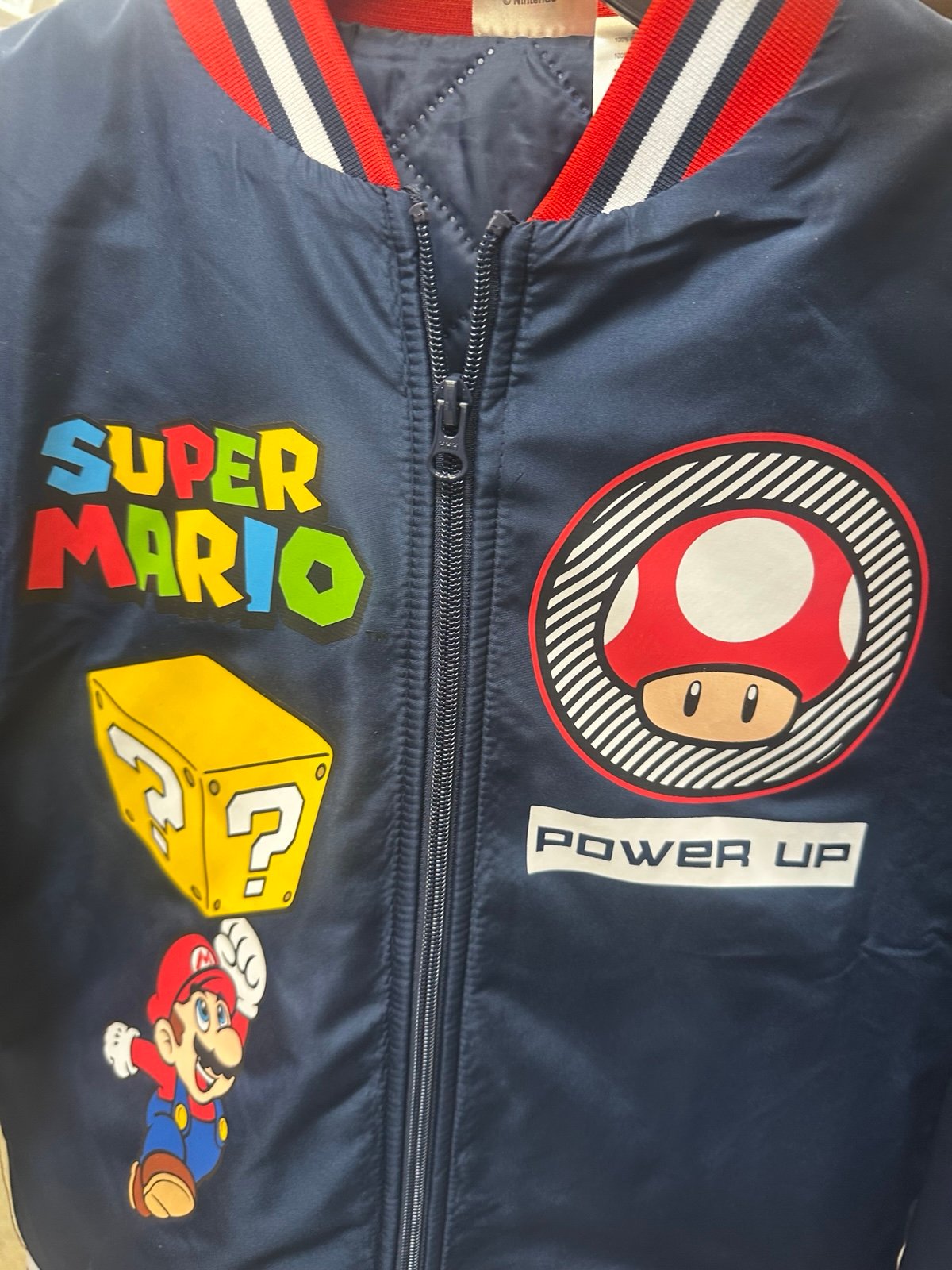 New Mario Jacket size 10-12 boys