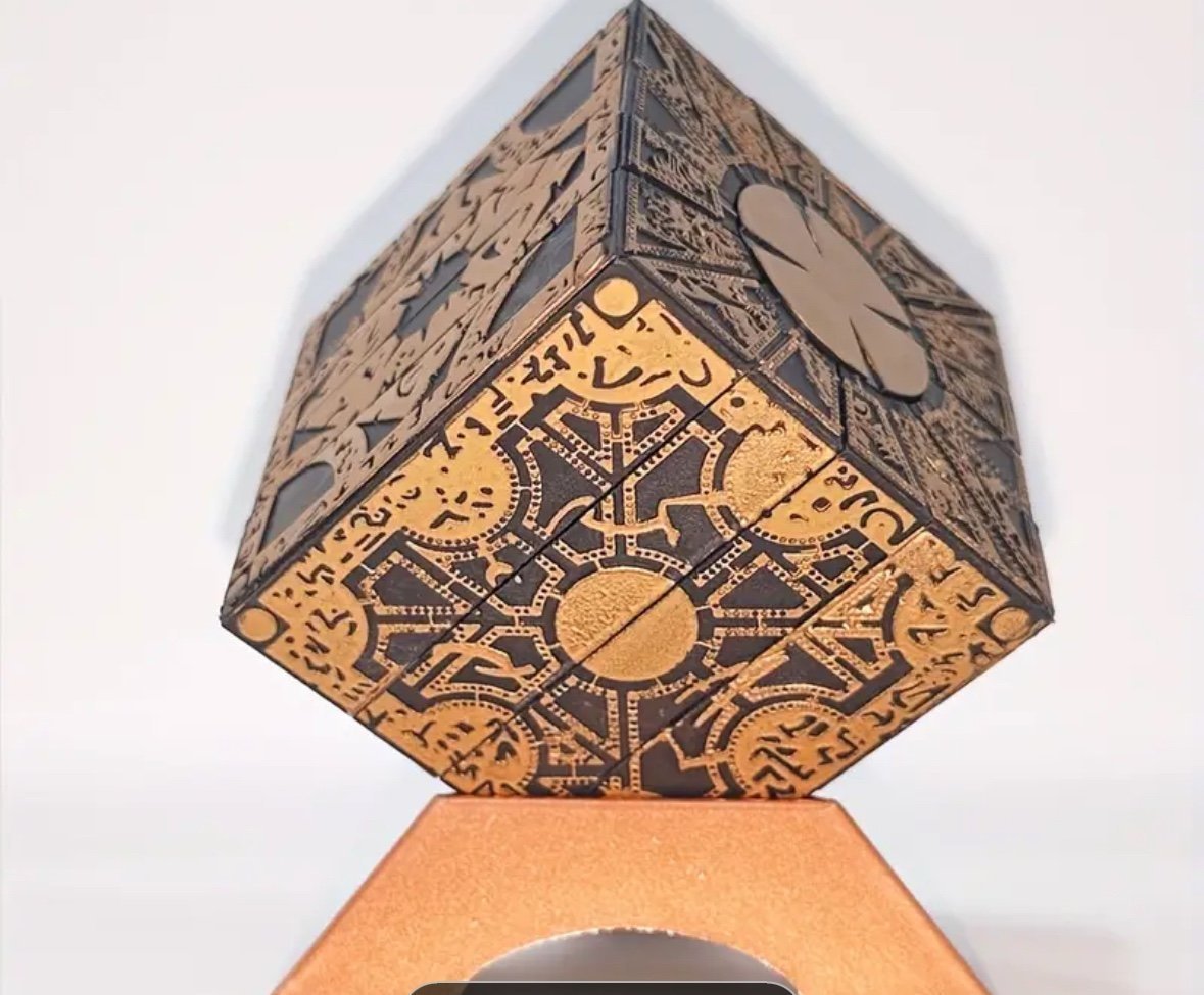 Hellraiser cube