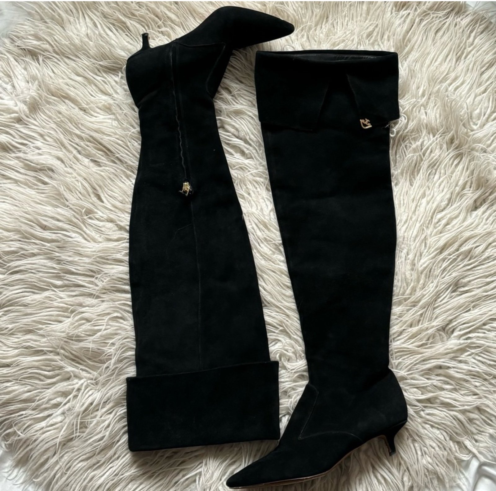 Tory Burch Elizabeth Black Suede Over The Knee Kitten Heeled Boots EUC Size 7.5
