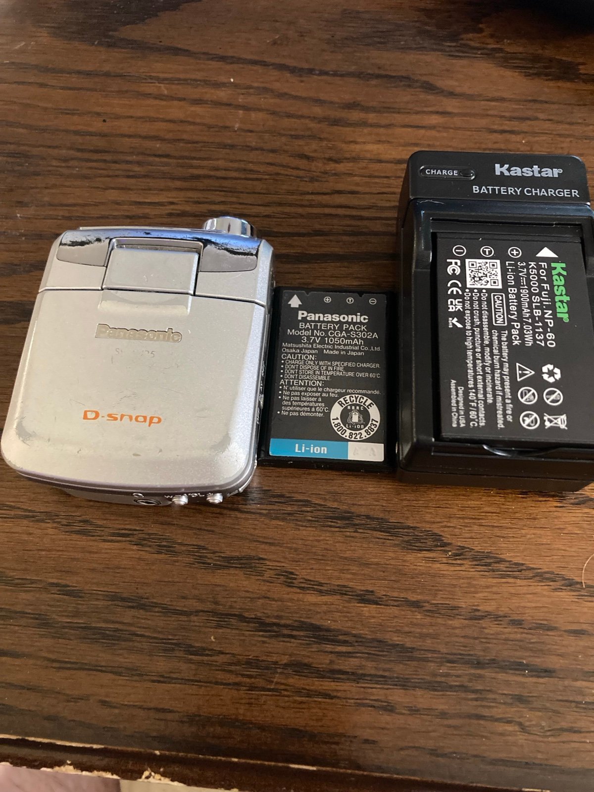 Panasonic D-Snap SV-AV25 Digital Camcorder 2 Batteries Charger Tested Works READ