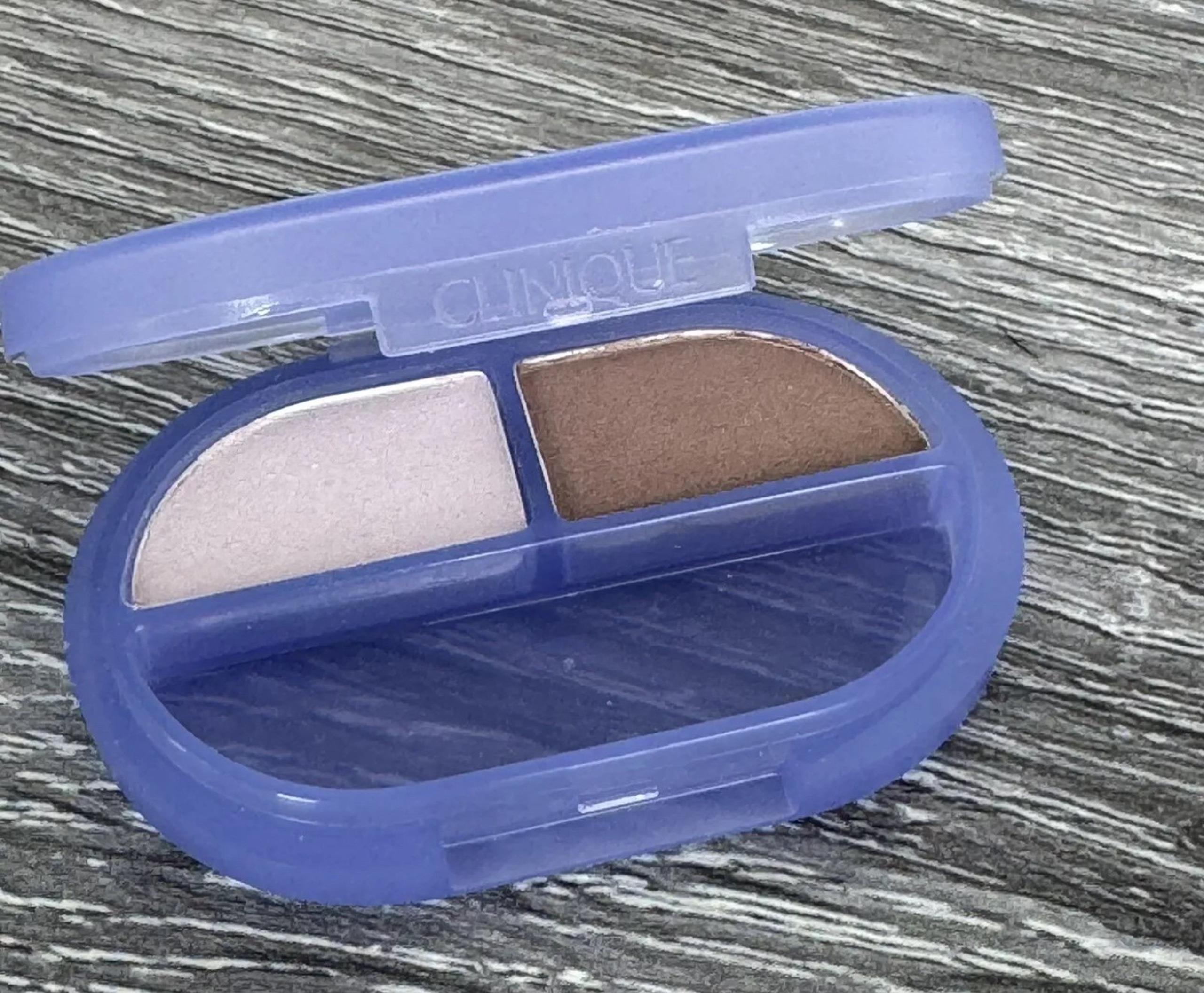 Clinique High Impact Eyeshadow Duo in Seashell and Pink Fawn Satin Travel Size