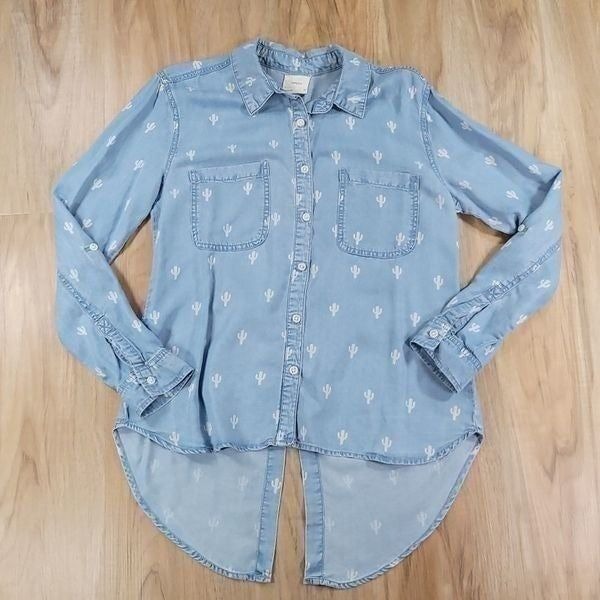 Harper Now Blue Cactus Print Button Long Sleeve Top Medium