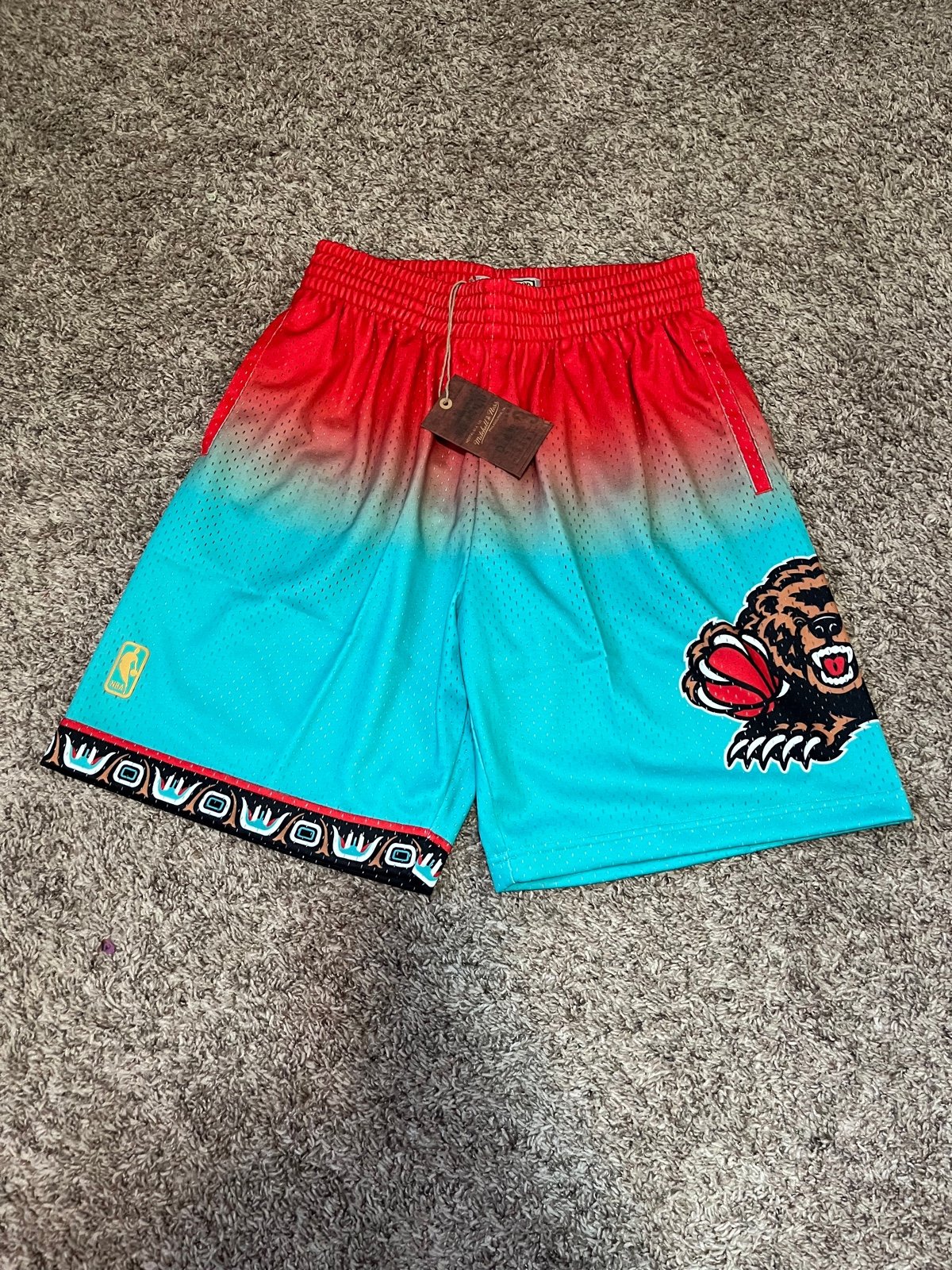 Men Mitchell & Ness 1996 NBA Grizzlies Hardwood Fadeaway Swingman Shorts XL