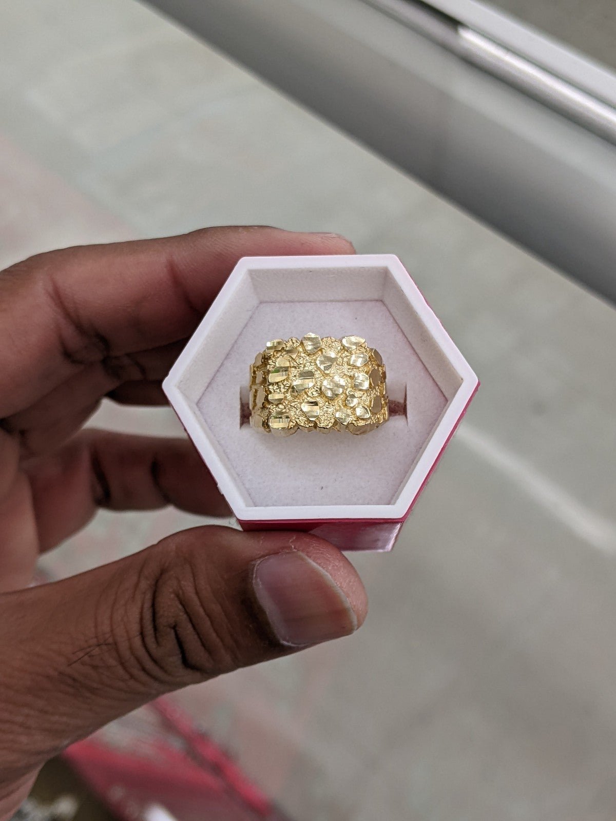 10kt Real Gold Nugget Ring size 8