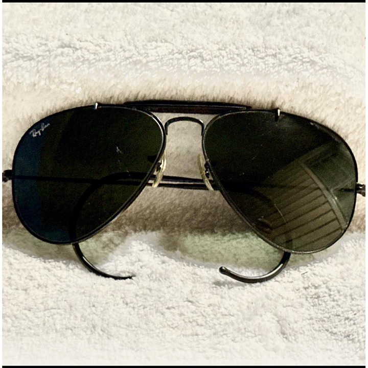 VINTAGE B&L RAY BAN Wrap Arounds AVIATOR Outdoorsman Black Wire READ