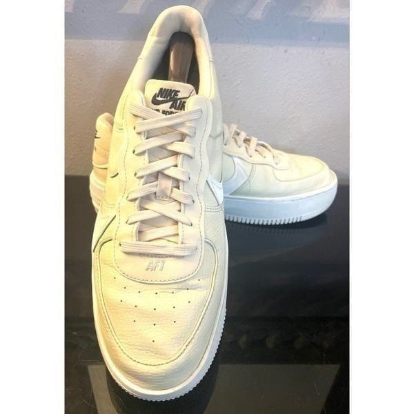 Nike Air Force 1 PLT Form
