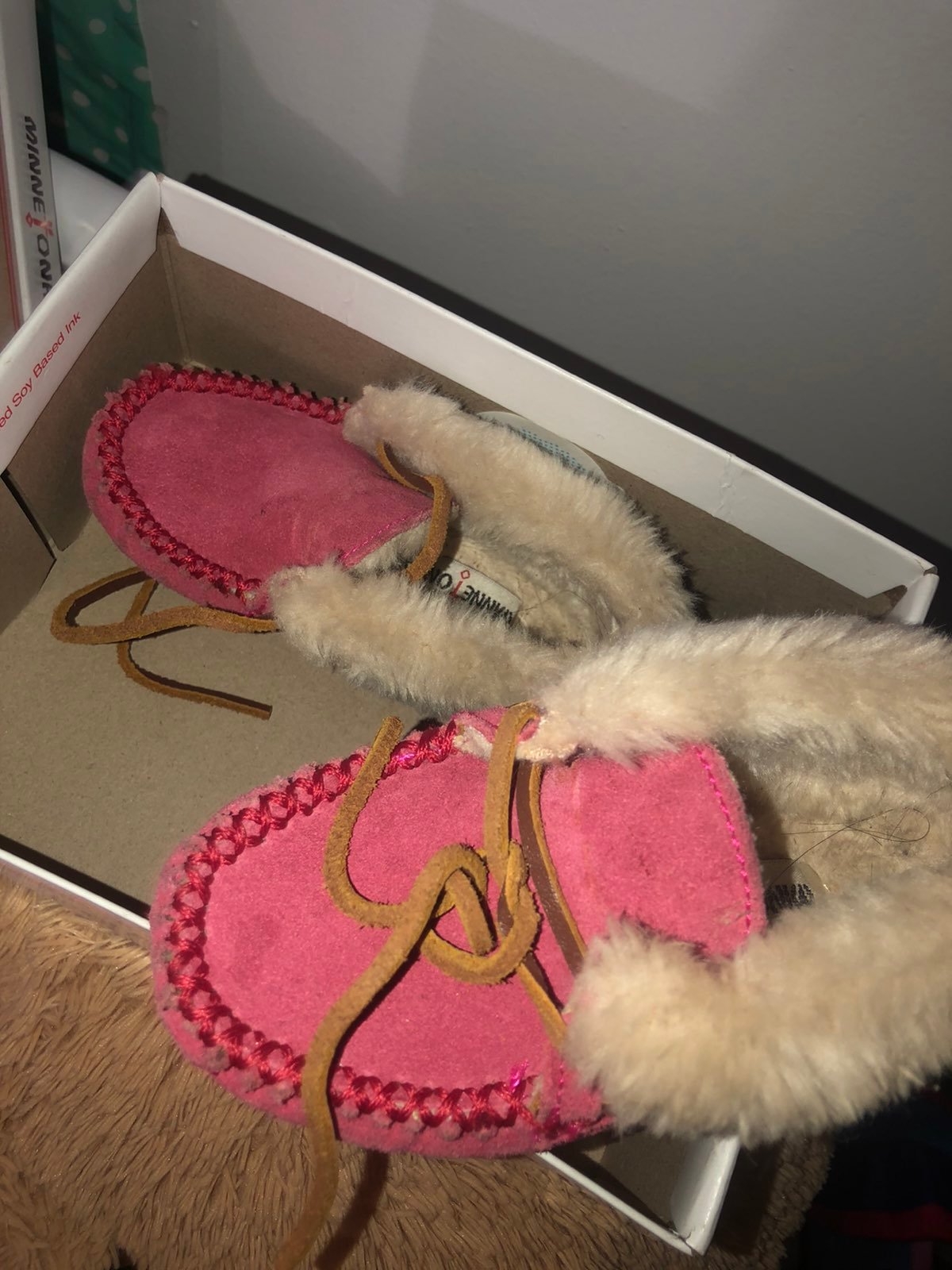 minnetonka moccasins