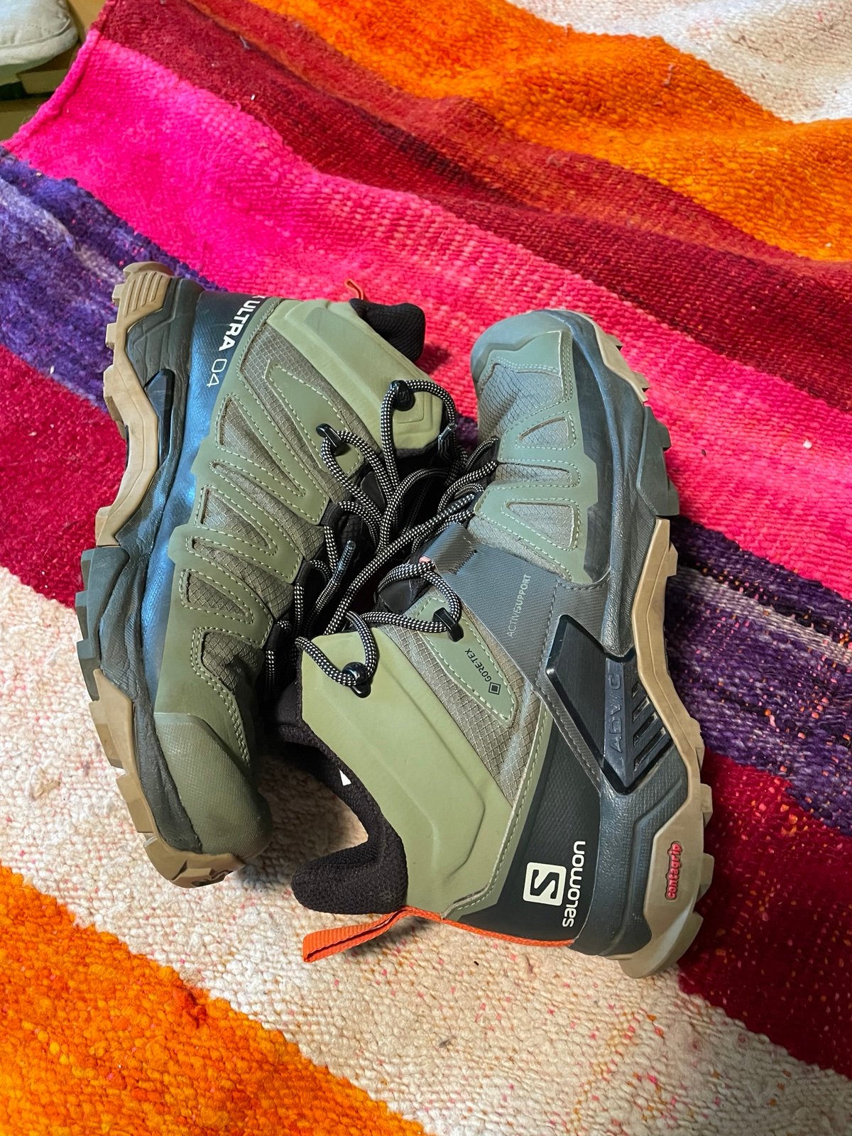 Saloman X ultra 4 hiking boots in green
