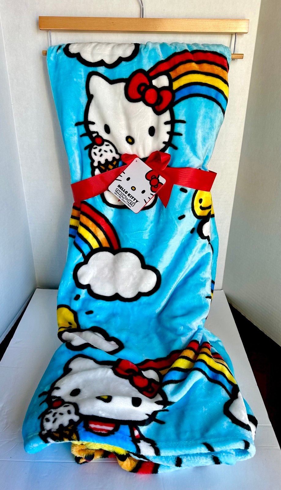 Hello Kitty Blue Ice Cream Rainbow blanket