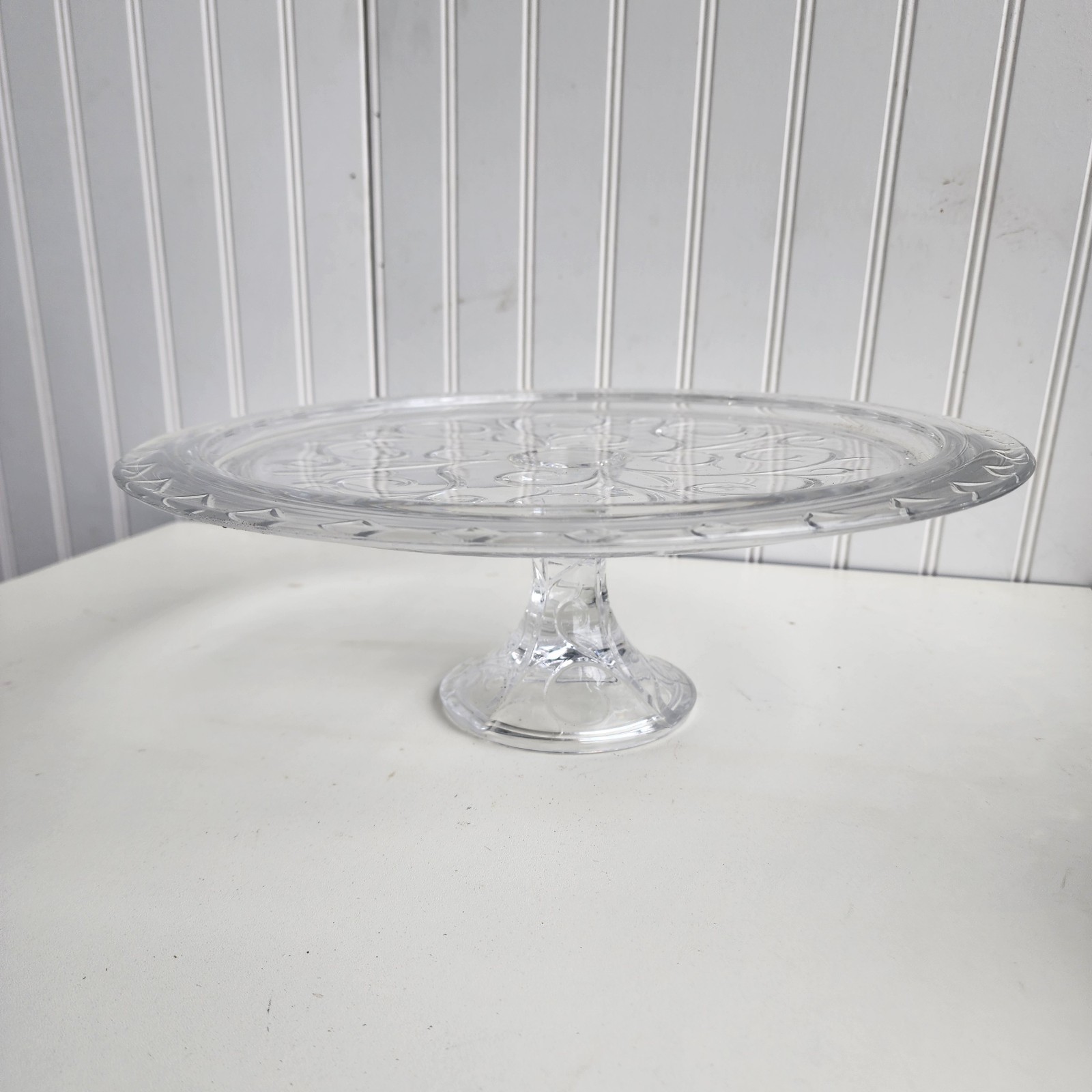 Gorgeous Goods Footed Cake Plate, 11 Clear Crystal Cake Server  Cri