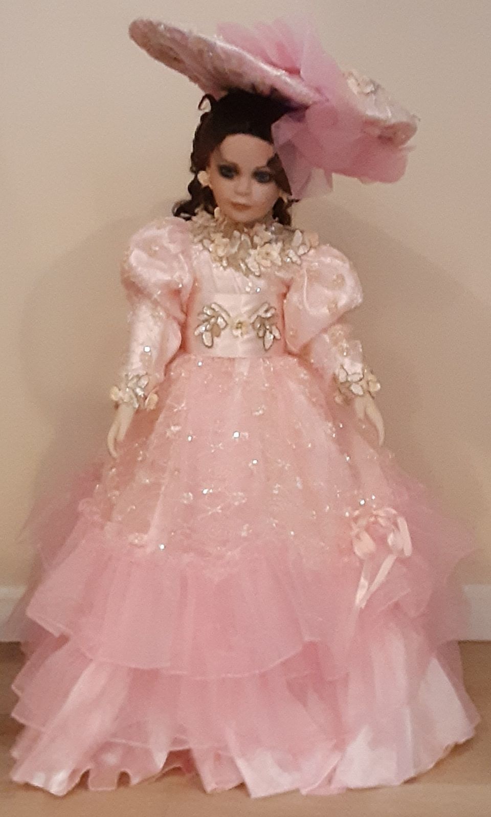AMANDA DOLL