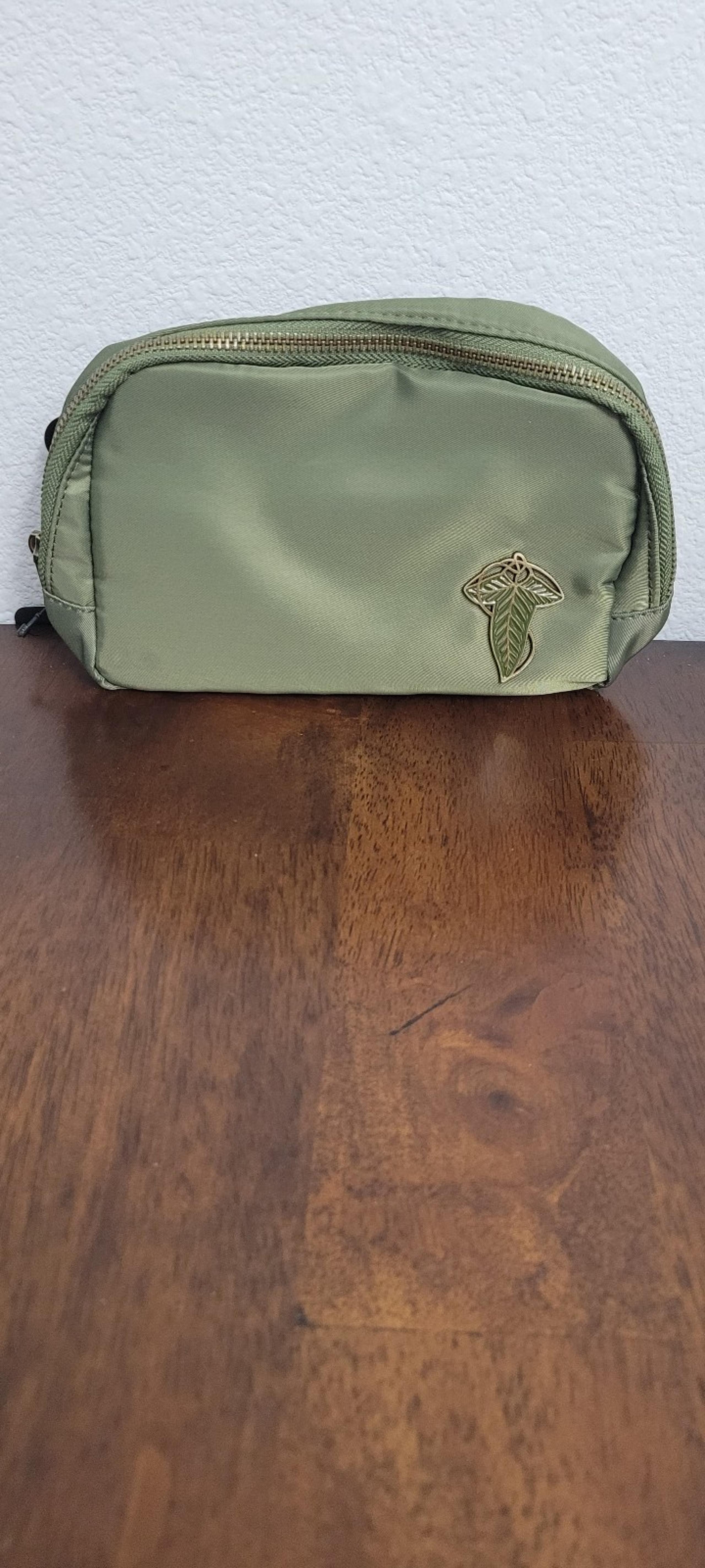 The Lord of the Rings Leaf of Lorien Green Nylon Belt Bag