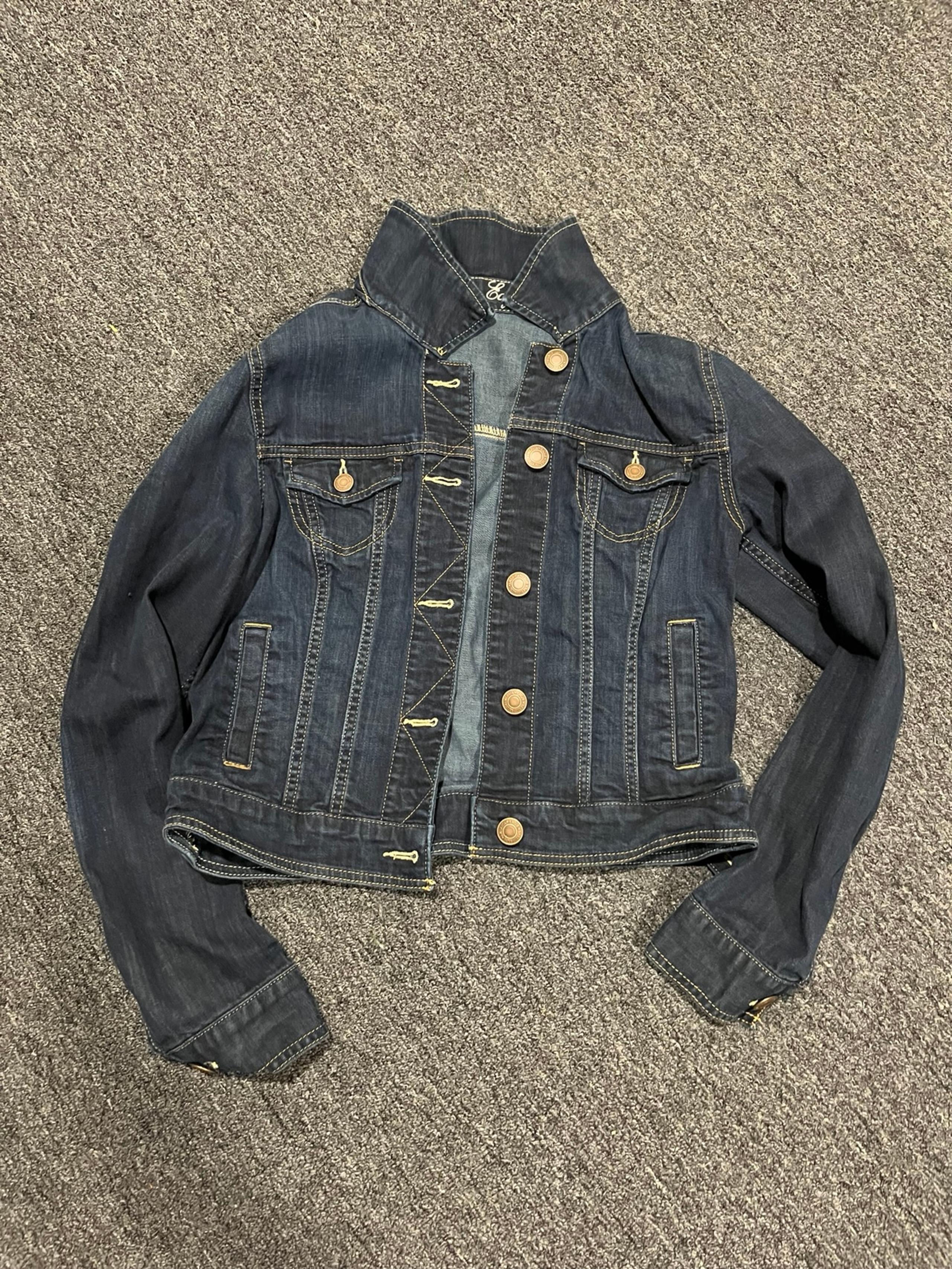 American Eagle Jean Jacket size medium