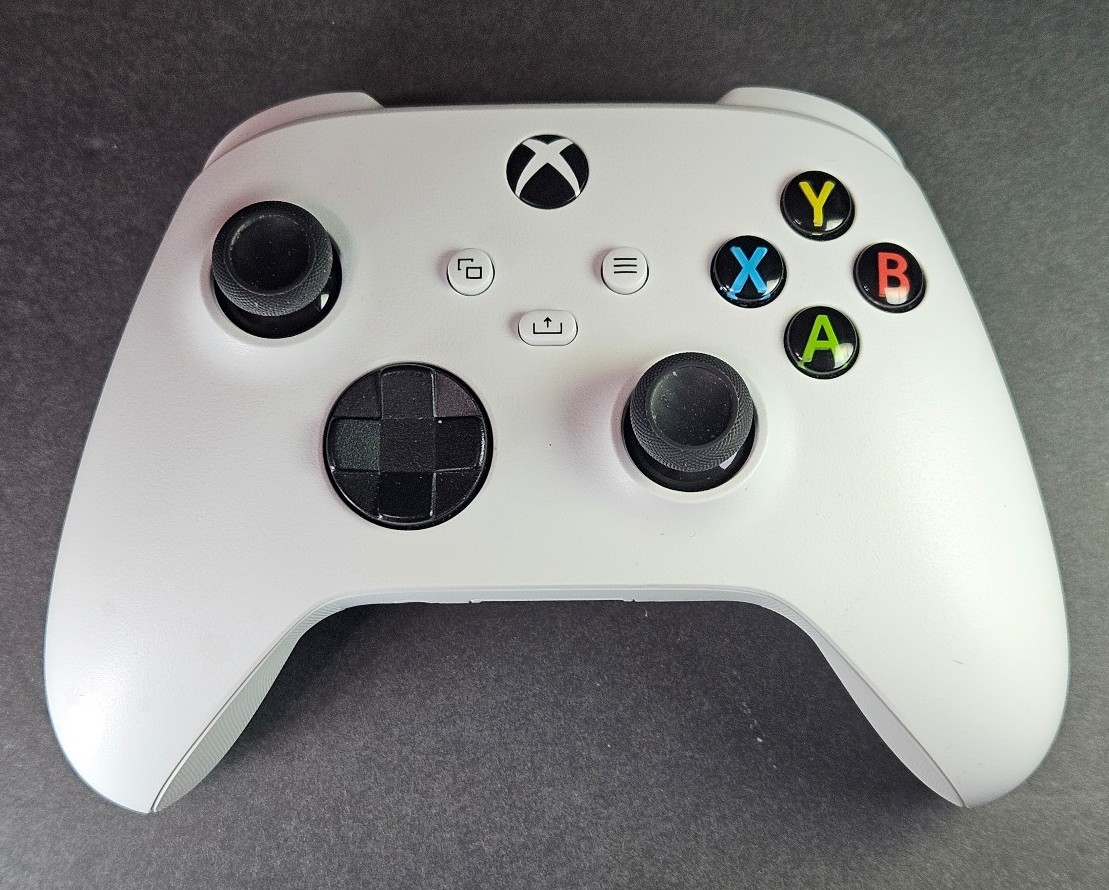 Microsoft Wireless Controller for Xbox Series X/S Robot White Pre-Owned Tested