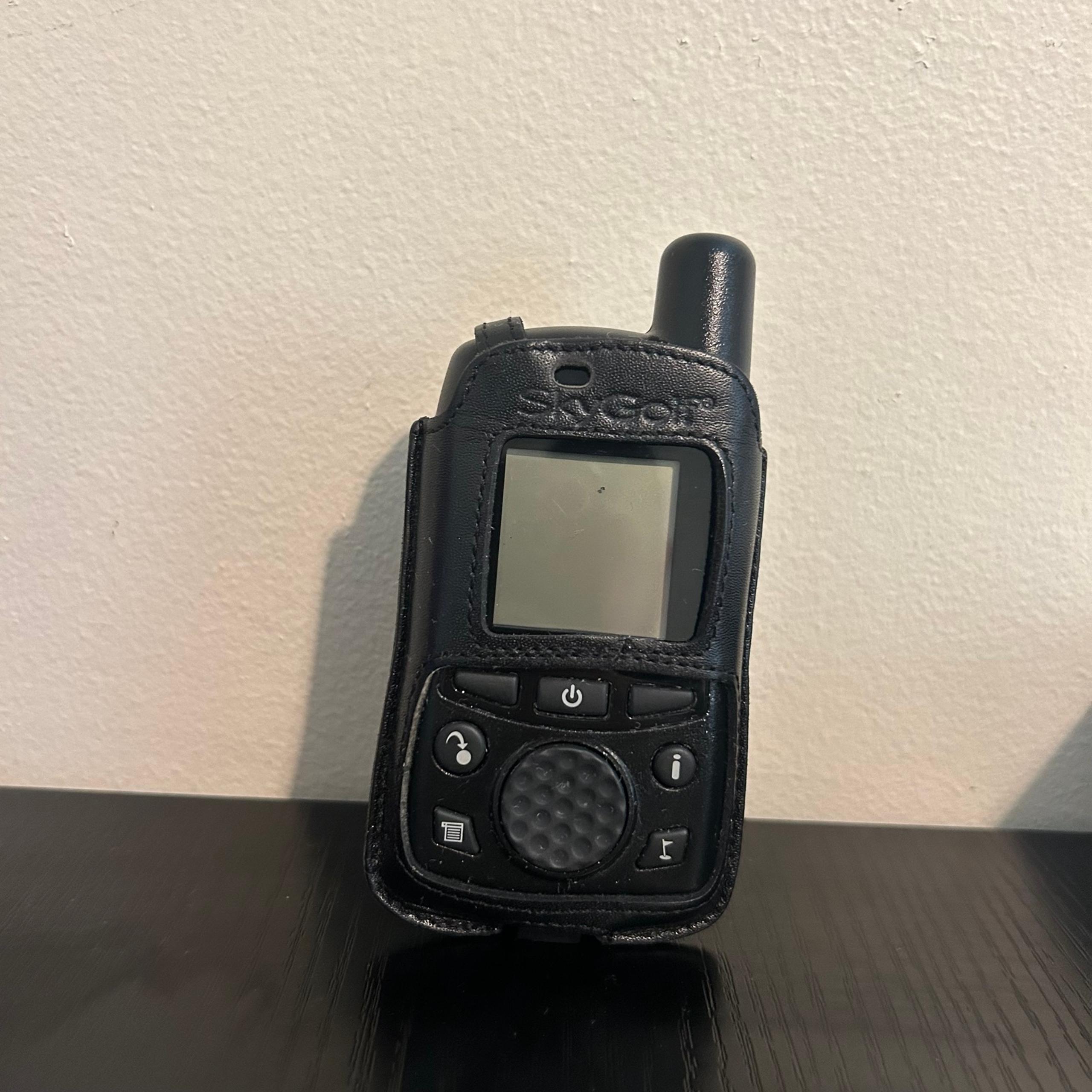SkyGolf SG2.5 SG 2.5 Excellent condition GPS course yardage Device - SkyCaddie