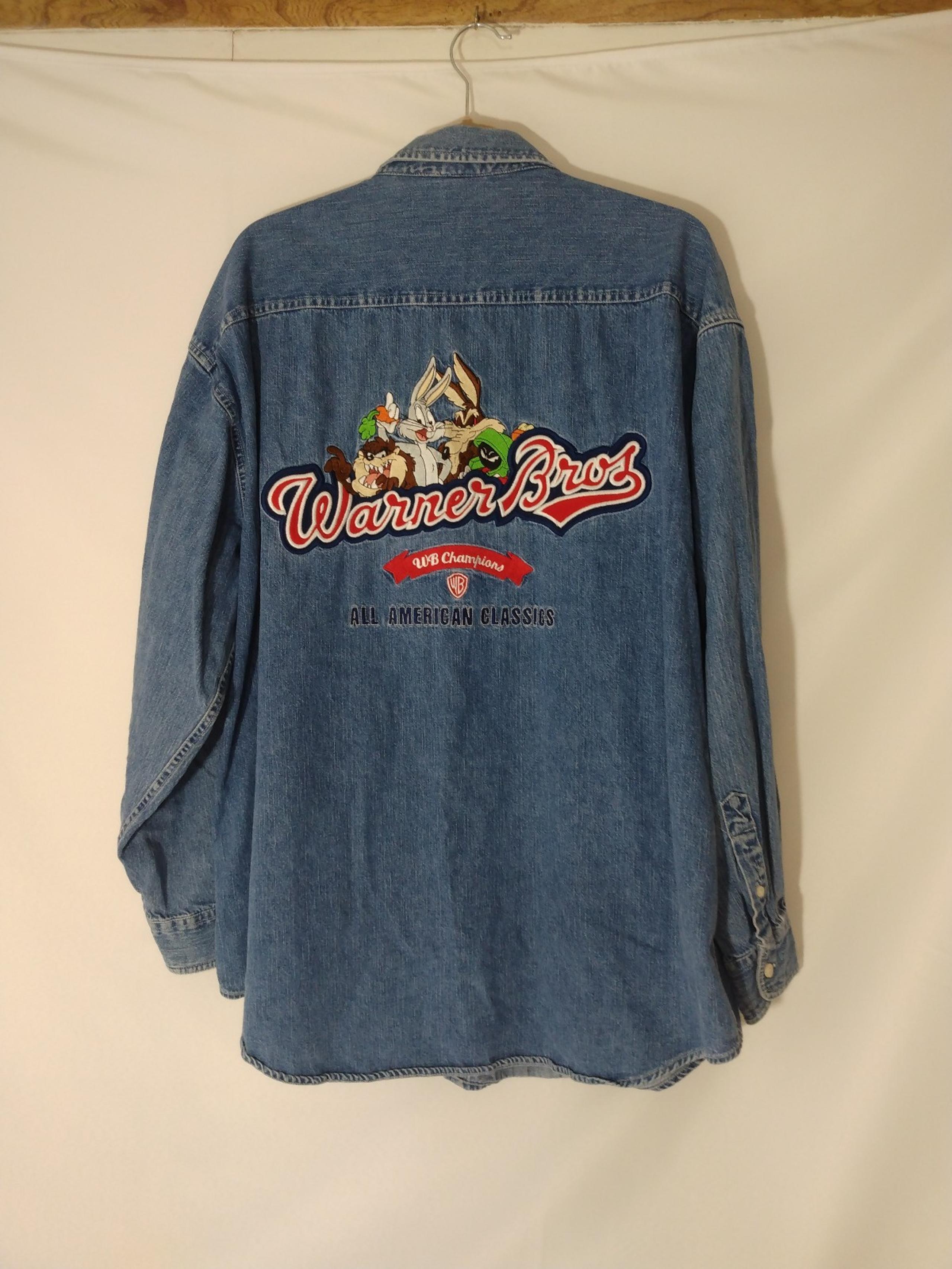 Vintage 1999 Adult Warner Bros  Embroidered Denim Shirt Jacket Sz 2XL Tax Bugs