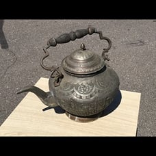 Vintage hand forged - kettle pot