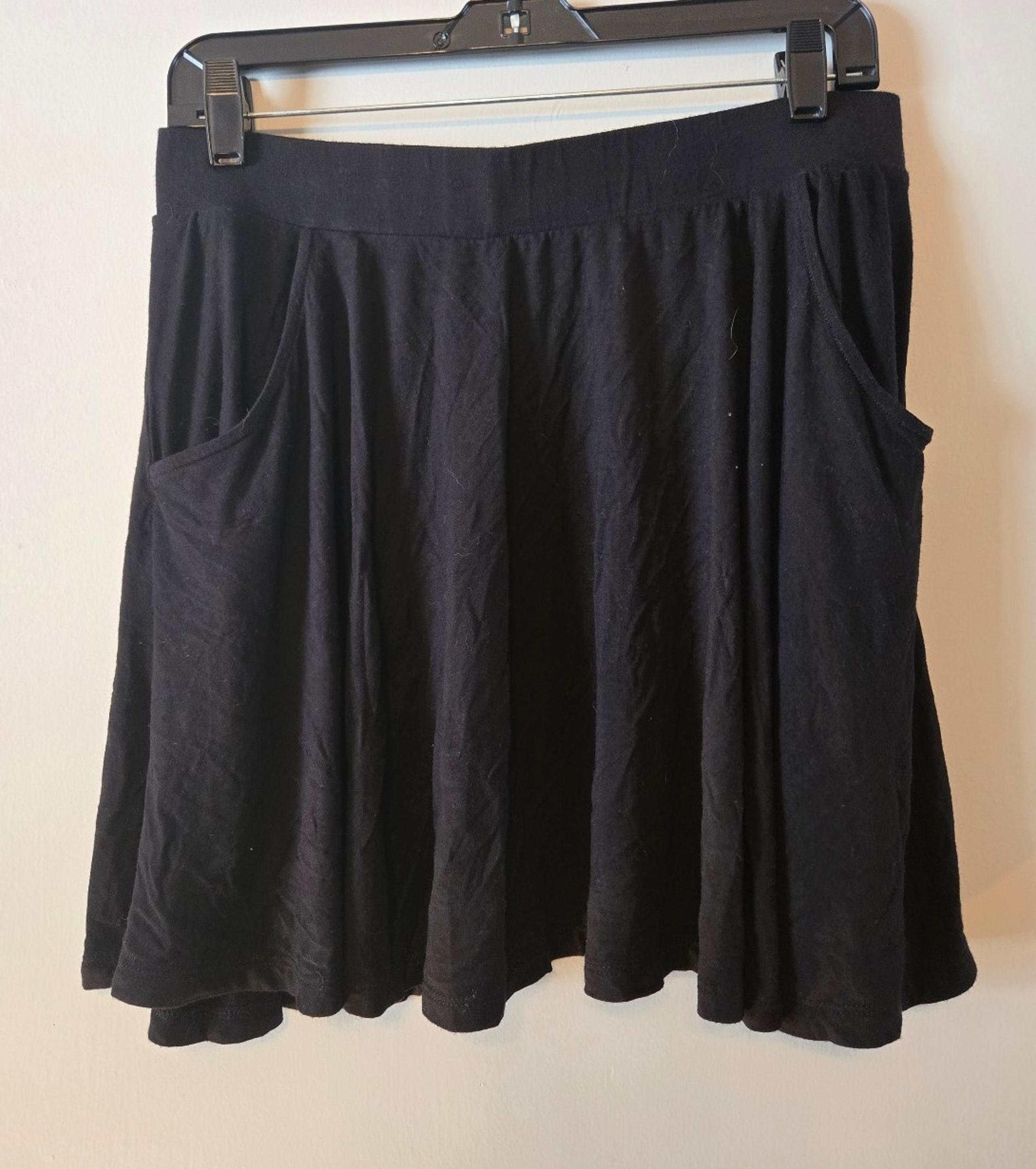Womens size XL - SO Skater Skirt
