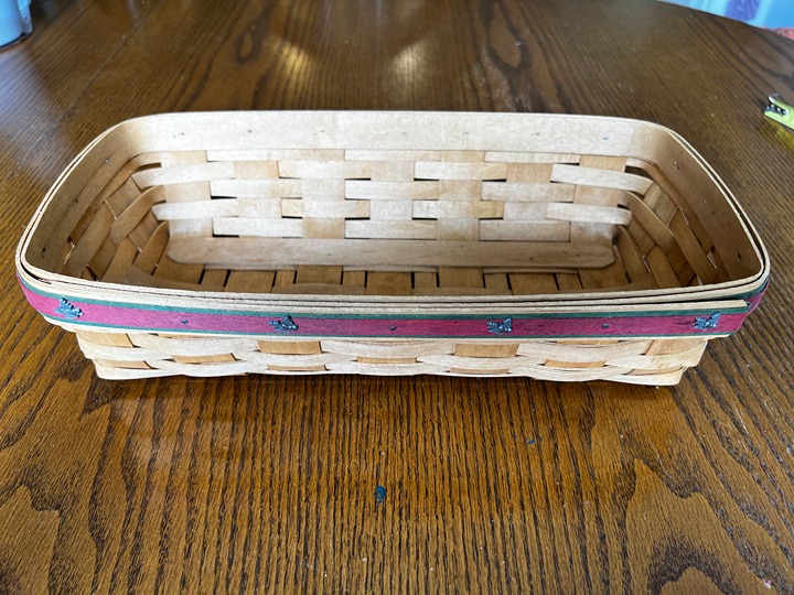 Vintage Longaberger 2006 Christmas Bread Basket With Holly Accents 14 x 8