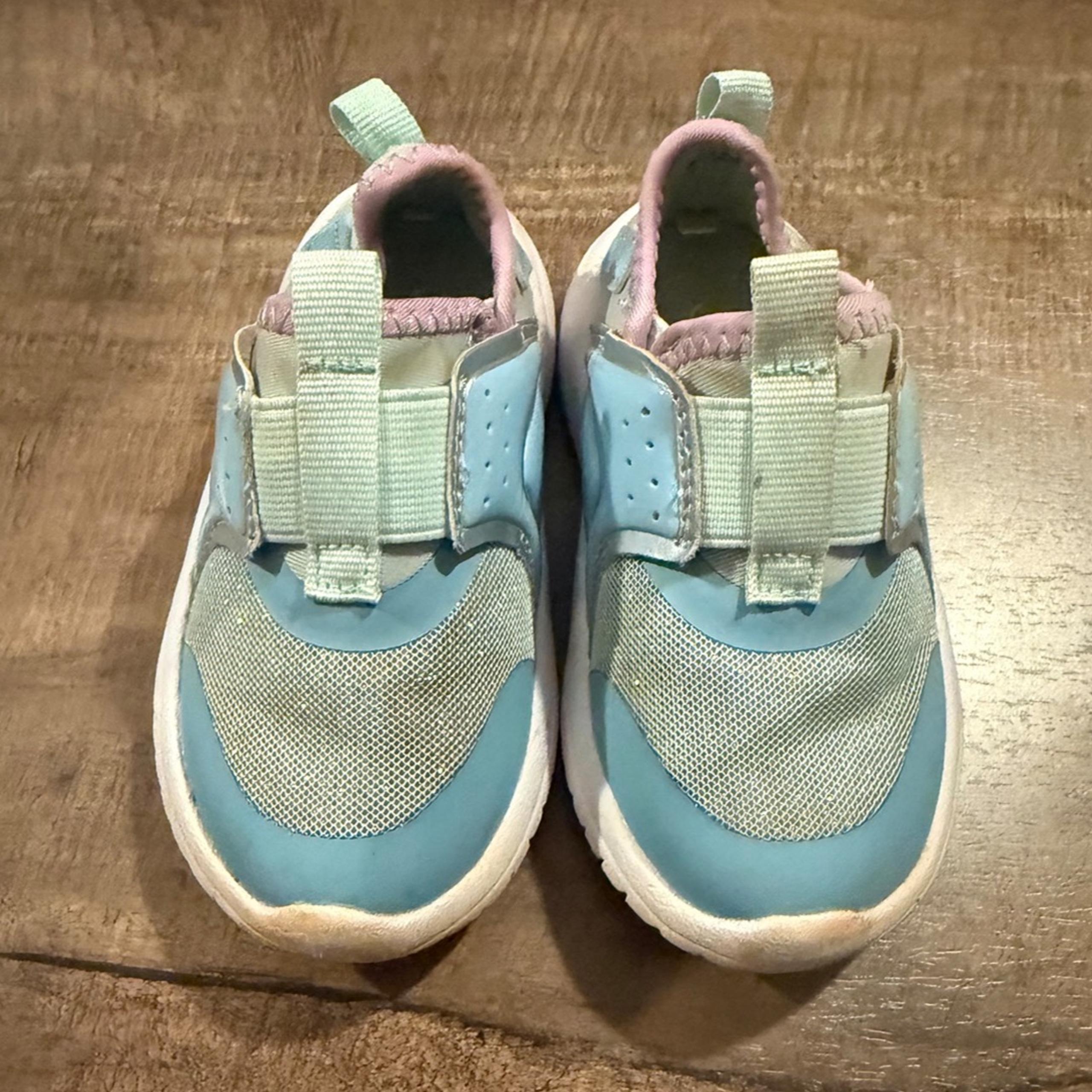 toddler girl play shoes size 6