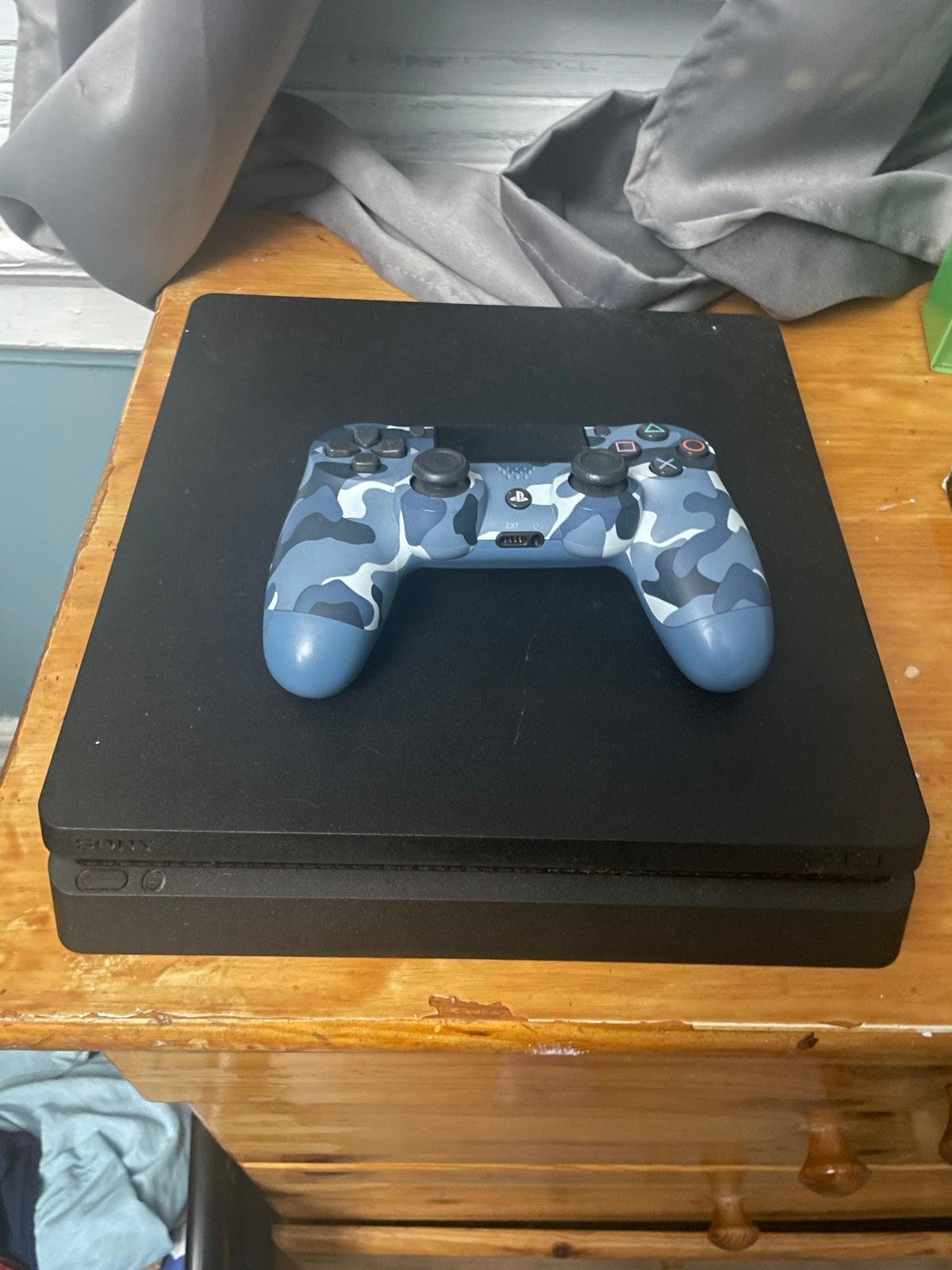 PlayStation 4