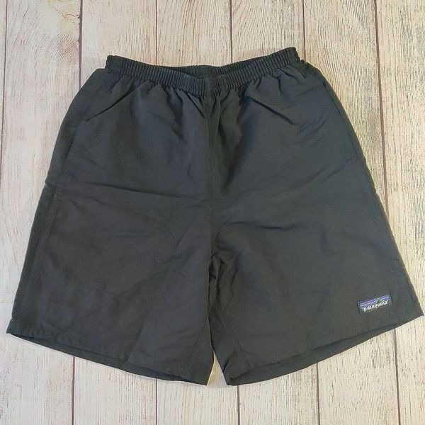 M's NWT Patagonia 7 Long Baggies Short Black XS