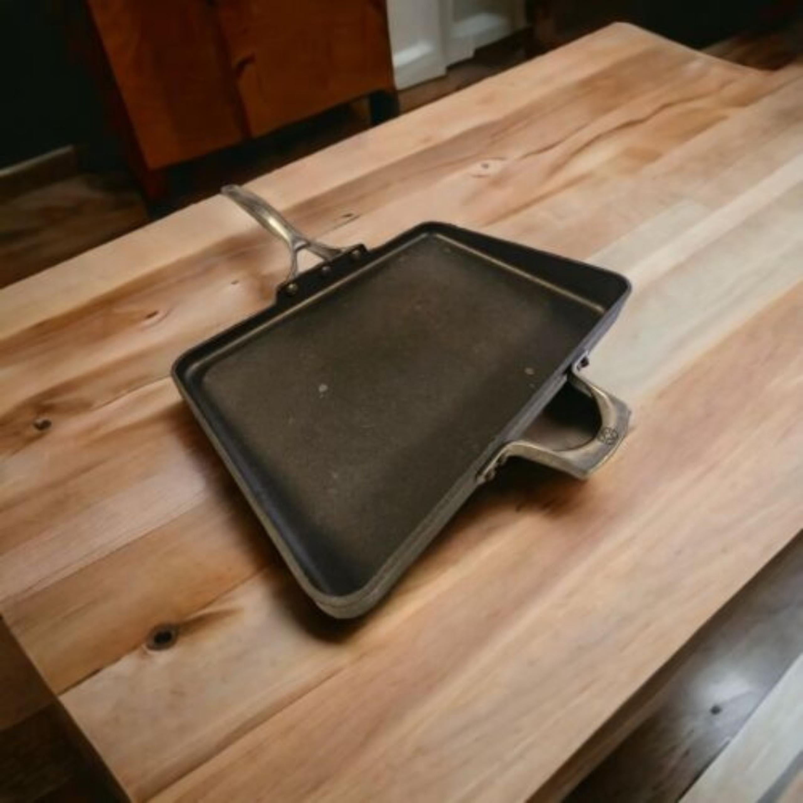 Calphalon Nonstick Pan Short Order Griddle Skillet  rectangle Grill 20x14 UNISON