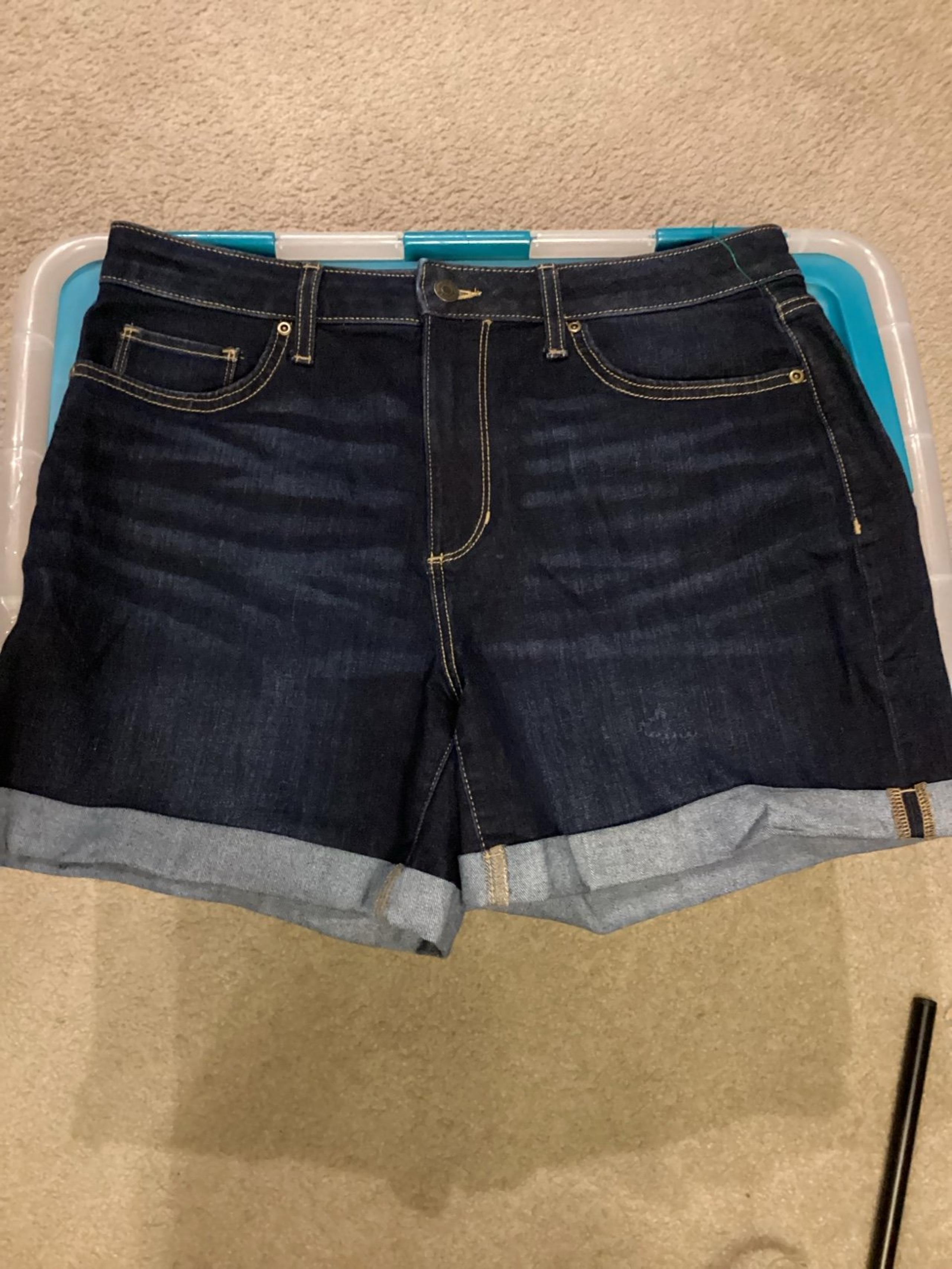 Women’s Sonoma shorts 14