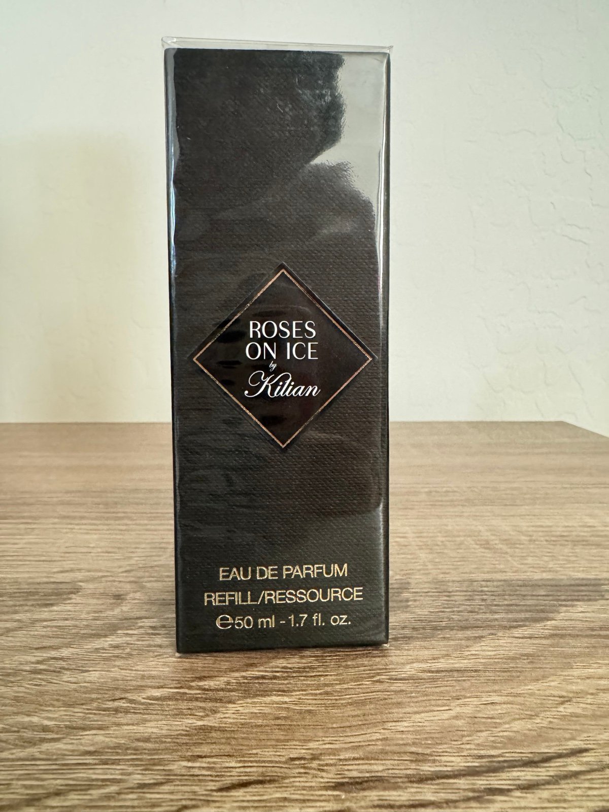 ザ*男様 Kilian Roses on Ice リフィル Kilian ROSES ON ICE Eau de Parfum Refill 1.7 oz SEALED Box