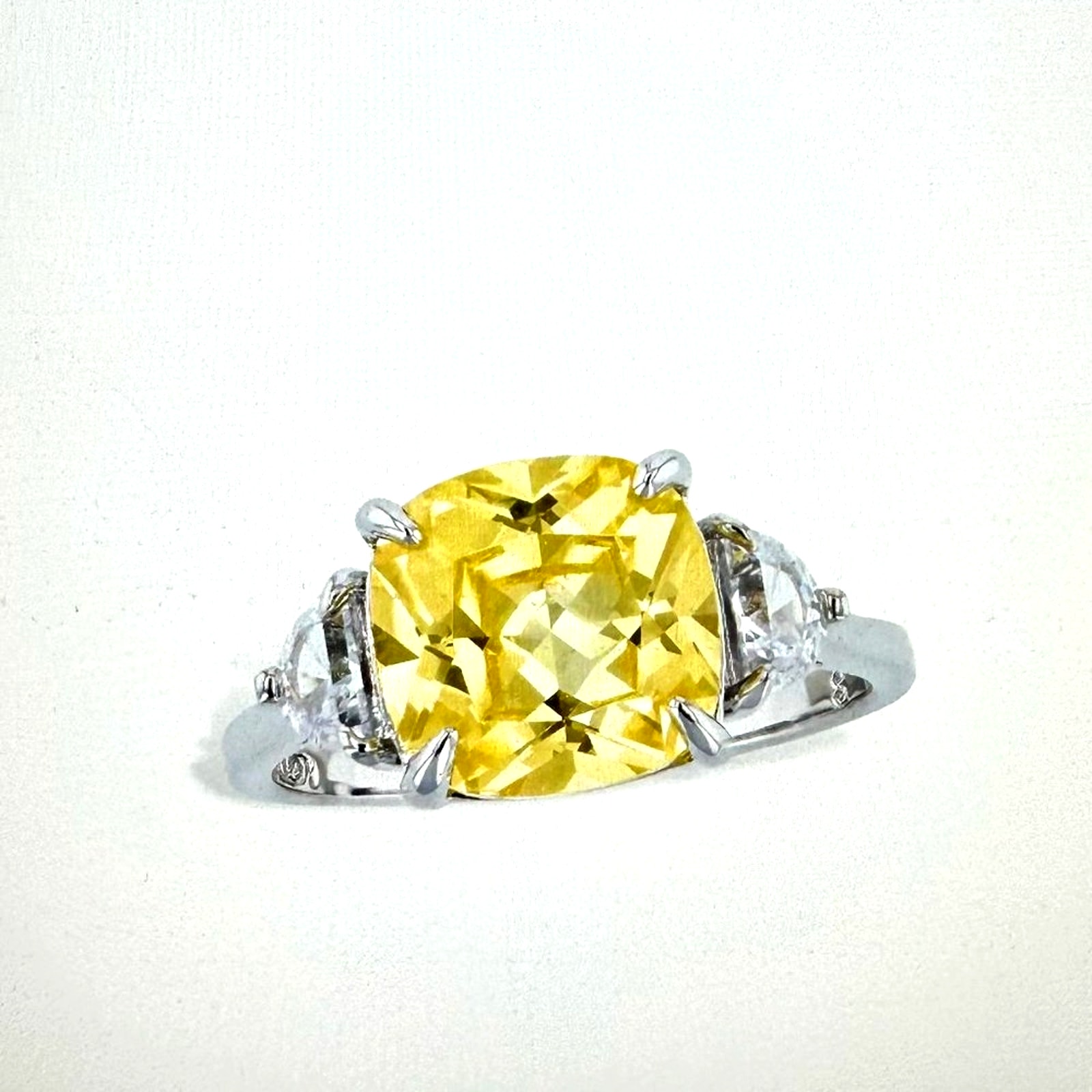 Savvy Cie 18K Gold Plated Cubic Zirconia 3-Stone Ring Size 8