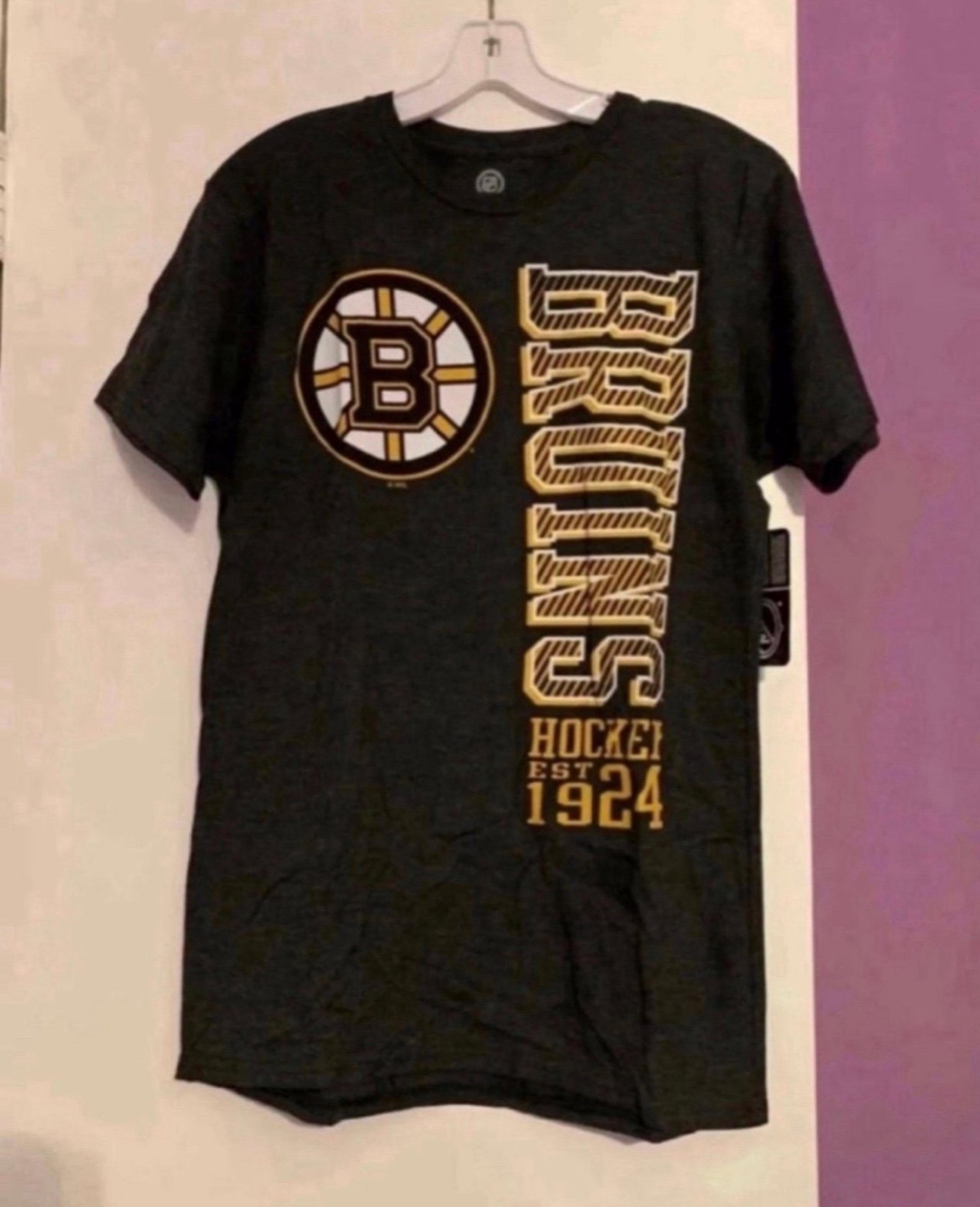 NHL Boston Bruins men’s tee shirt medium