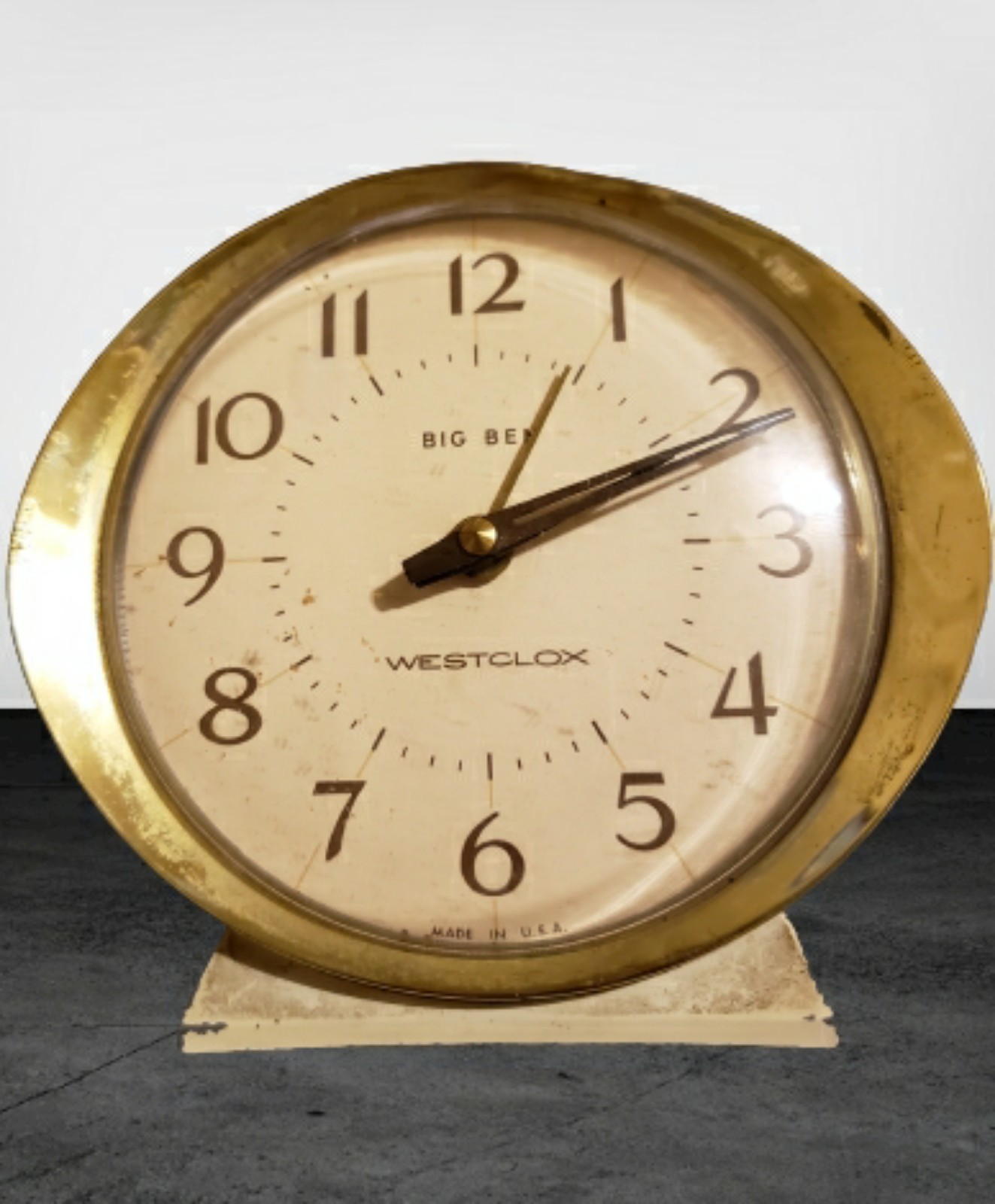 50 YEAR OLD VINTAGE WESTCLOX ALARM CLOCK MID 20th CENTURY NON-WORKING