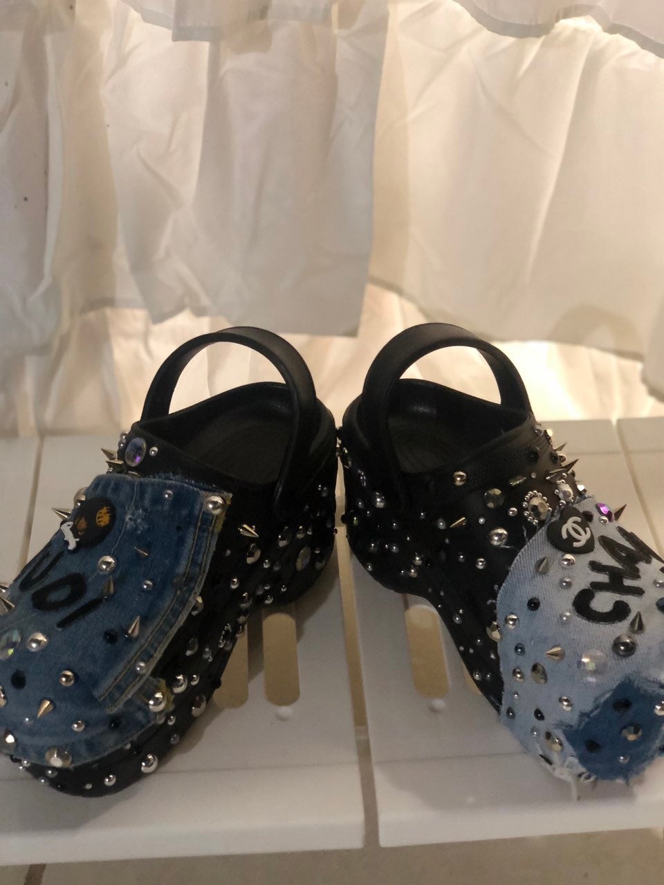 Gaudi Clogs