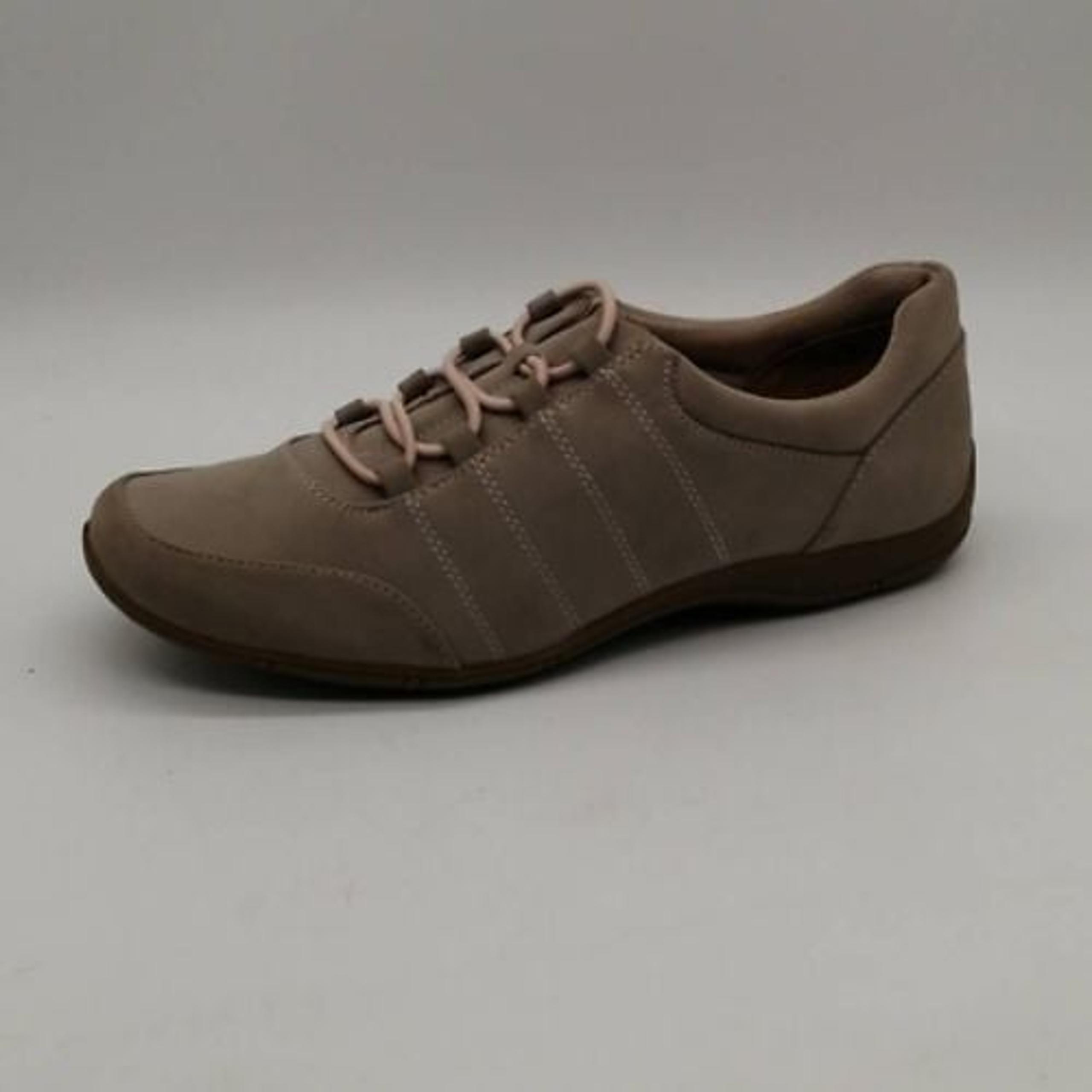 Lifestride Womens Driven Slip On Sneaker Shoes Beige Low Top 10M New