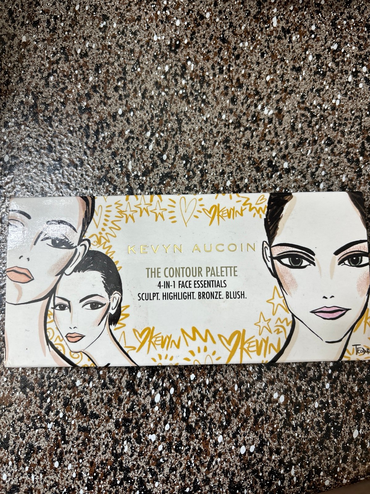 Kevyn Aucion contour palette