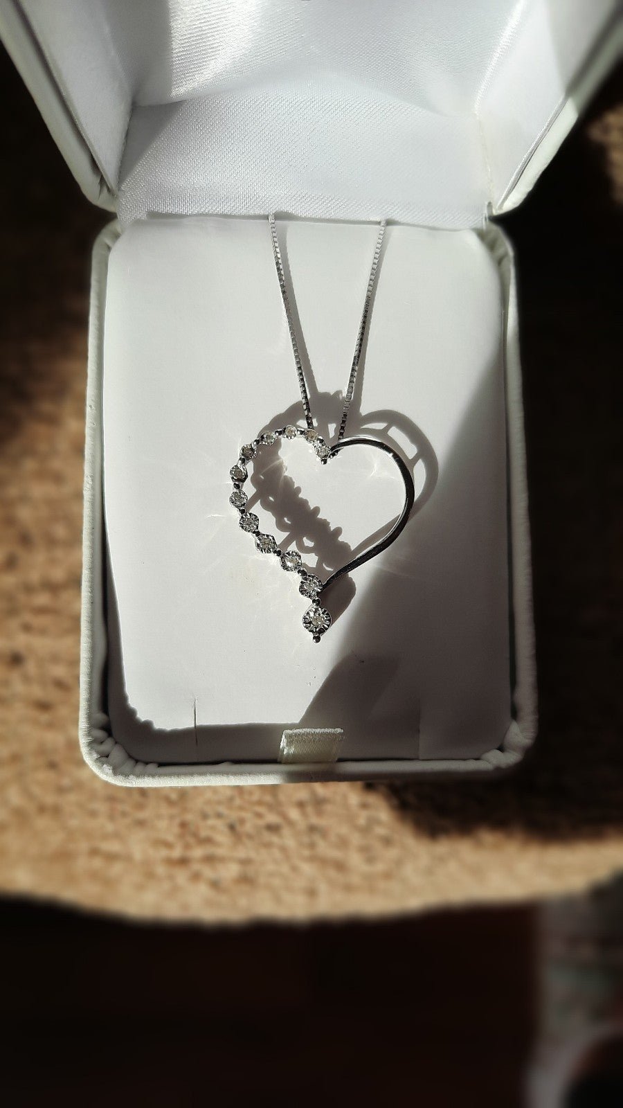 14K White Gold Diamond Heart Necklace