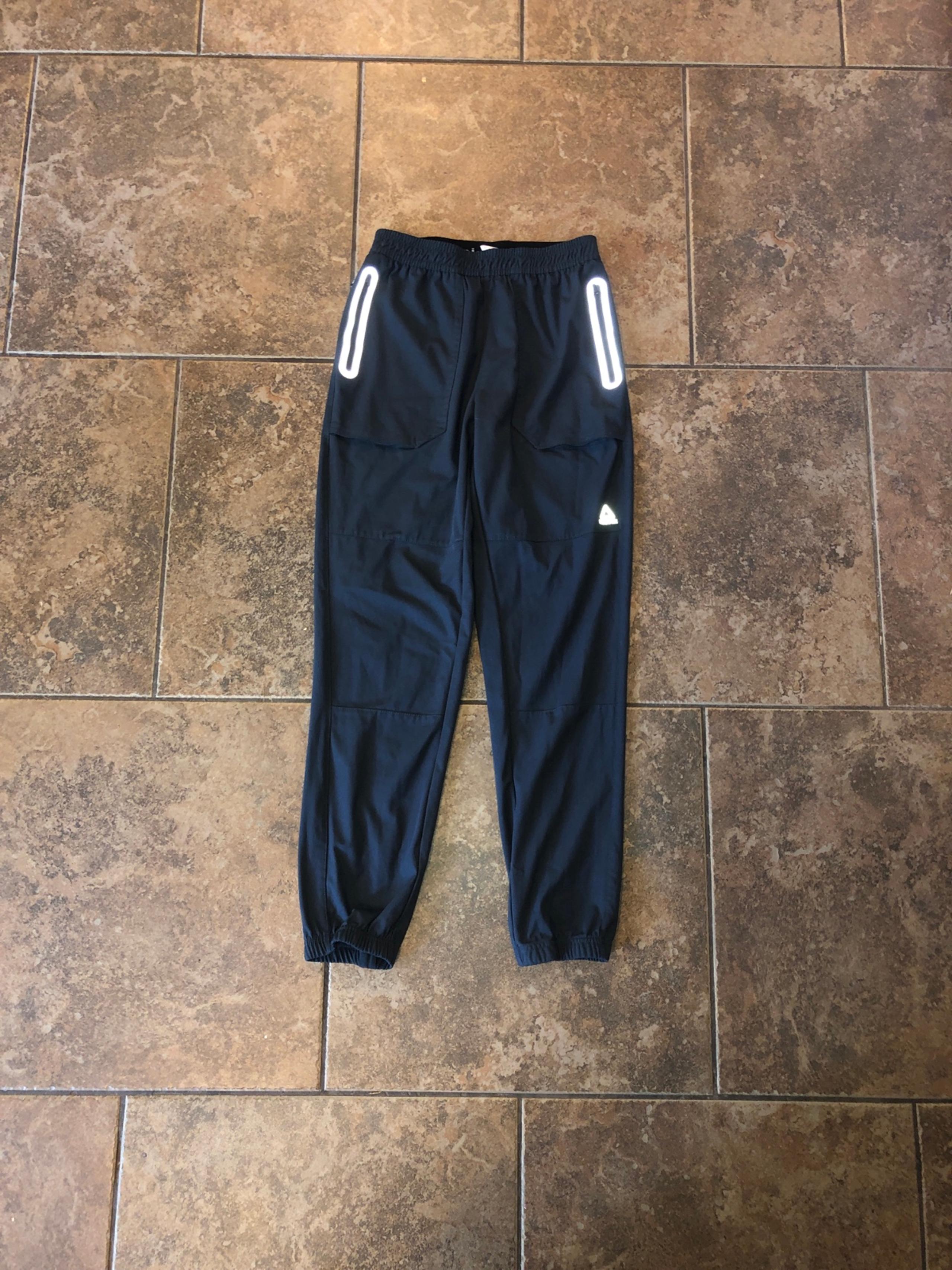 Reebok Reflective Running Wind Pants