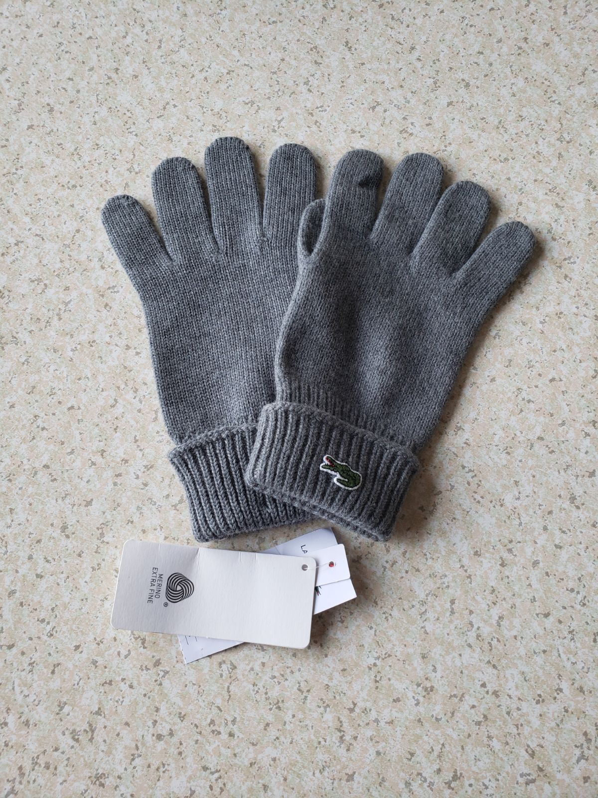 Lacoste Gloves