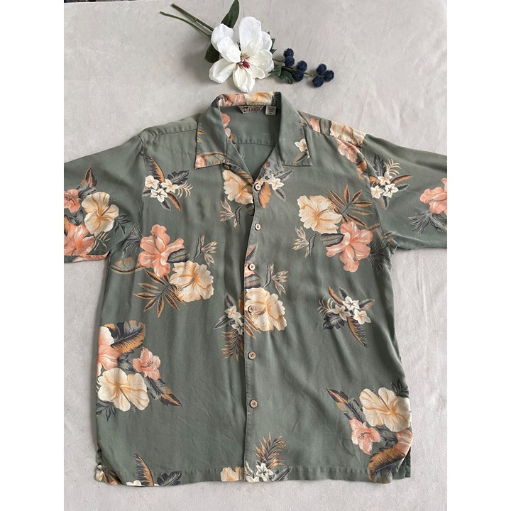 Izod Mens XL Hawaiian Floral Shirt 100% Silk Sage Green Short Sleeve Button-Up
