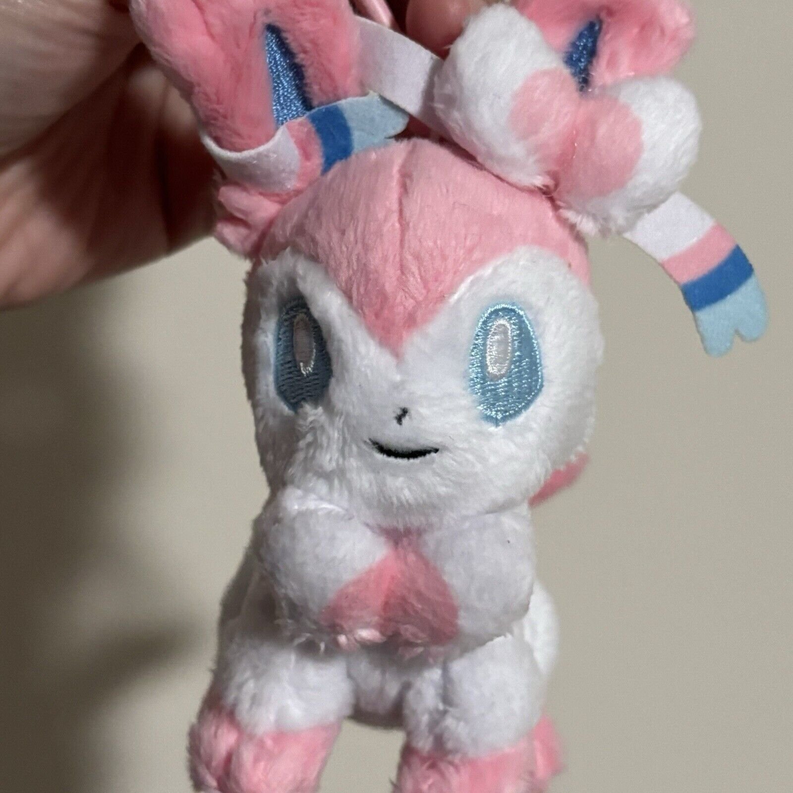 Pokemon Center Keychain Sylveon Eeveelutions Mascot Plush Pink Cute