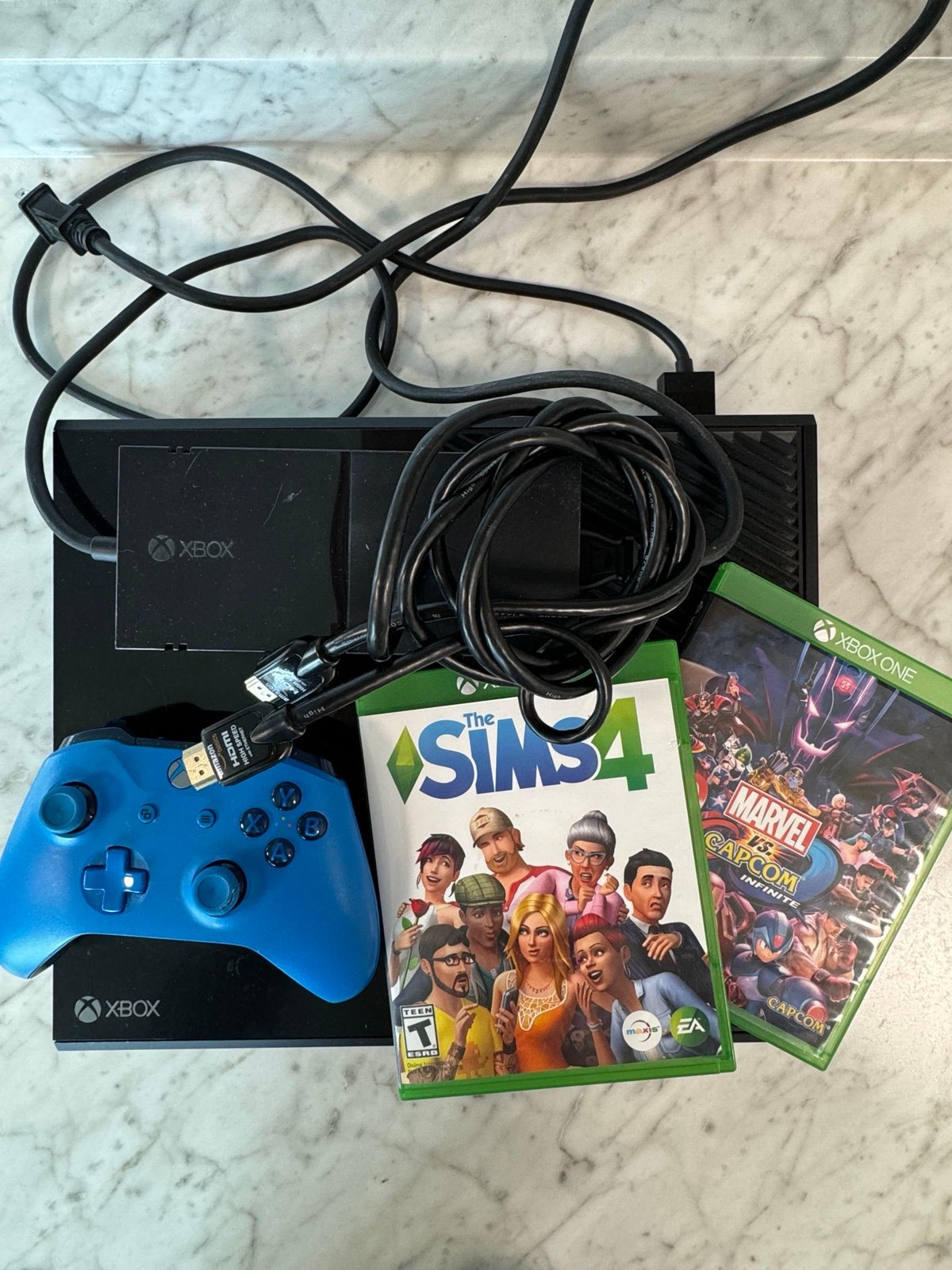 XBOX One - w/ wireless controller, wires+hdmi, + 2 games