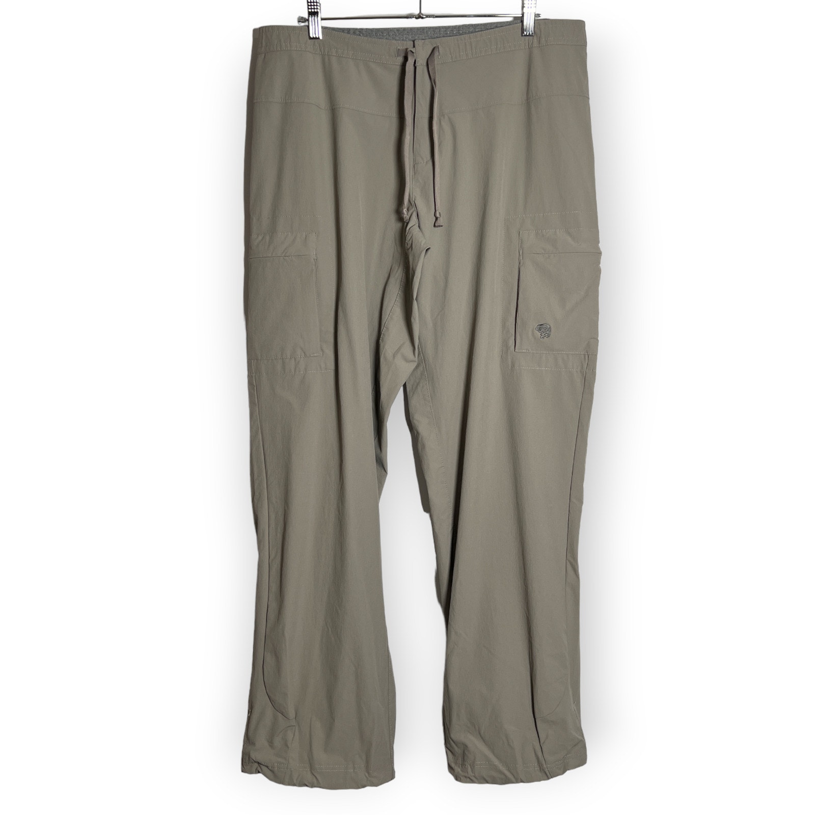 NWOT Mountain Hardwear SIZE 14 Yuma Cargo Pants Nylon Shell Hiking Travel 35x32