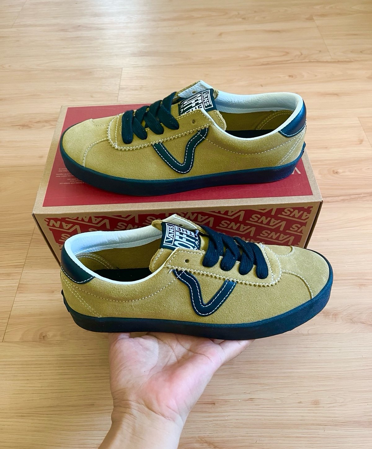 Vans Sport Low Suede Shoes Women Size 8.5 US