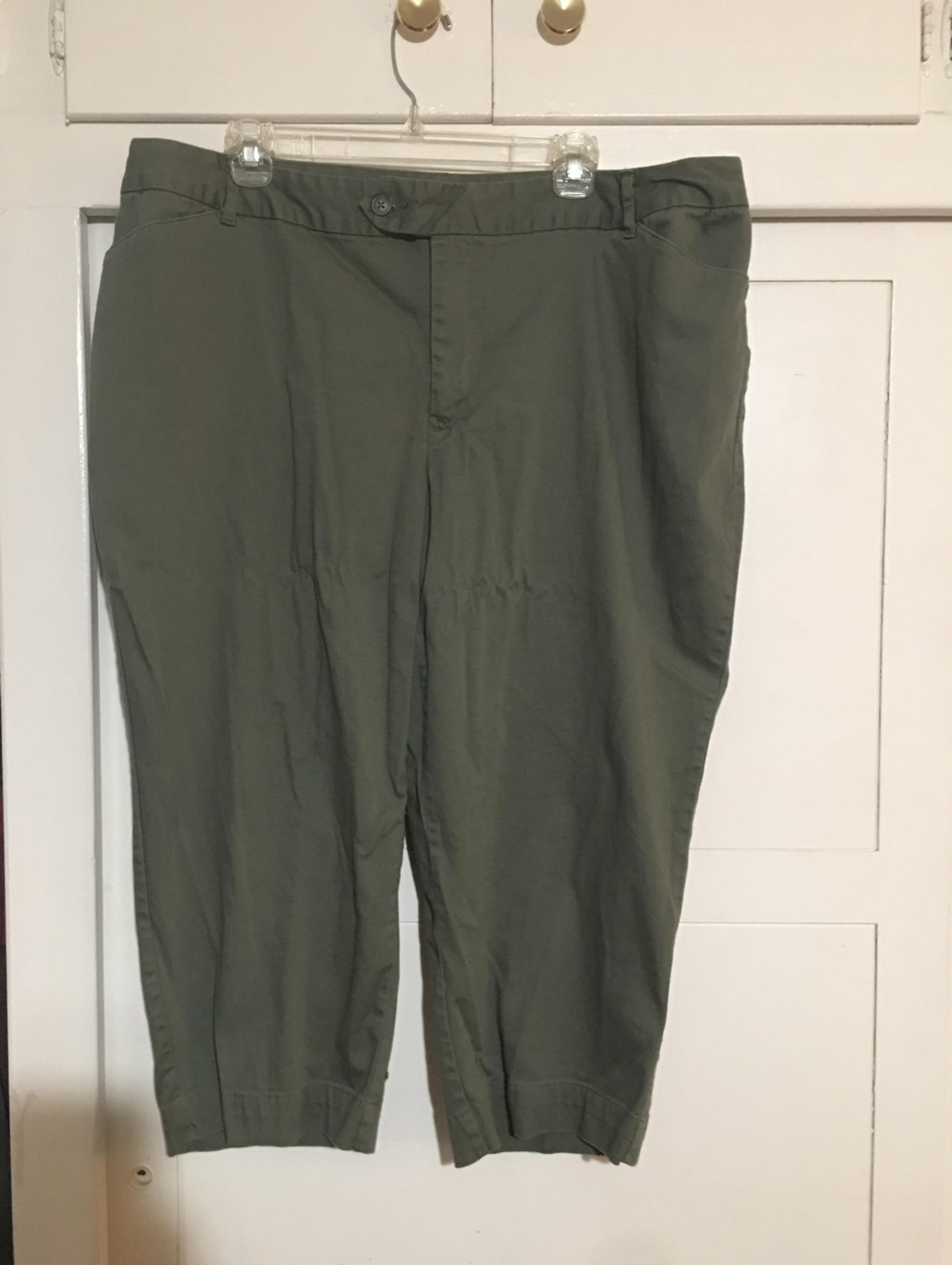 St John's Bay khaki pants sz 22w