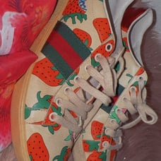 Authentic Gucci strawberry leather sneakers
