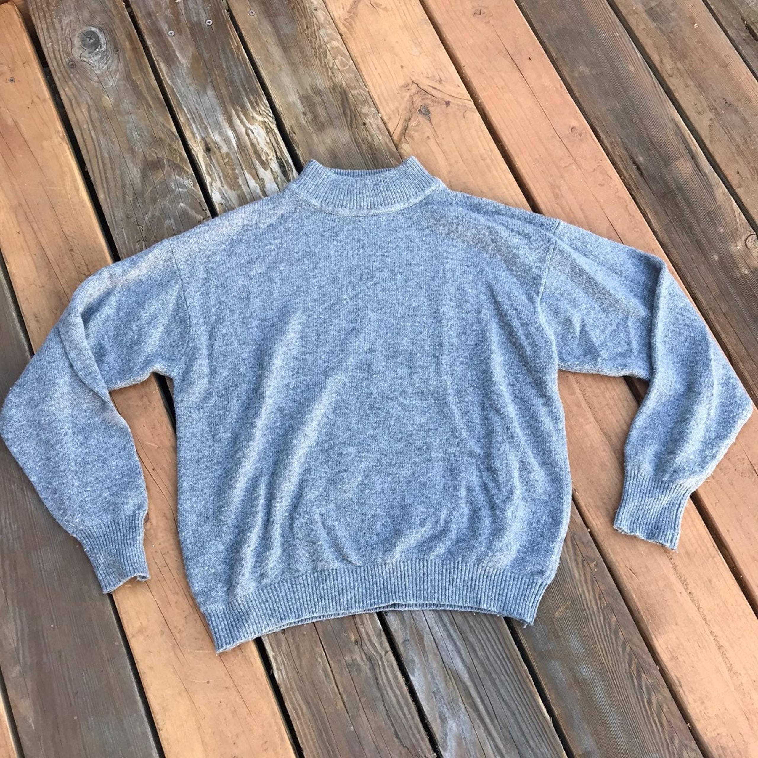 Brandy Melville *Rare* Marlene Turtlenec