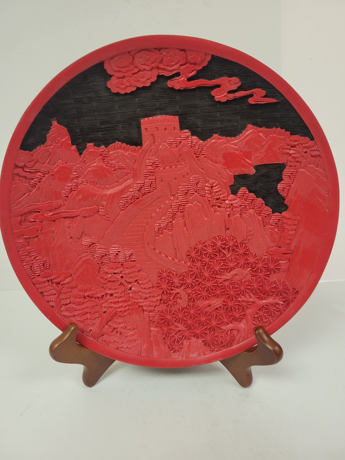 Rare Vintage Cinnabar Lacquer Great Wall of China Plate