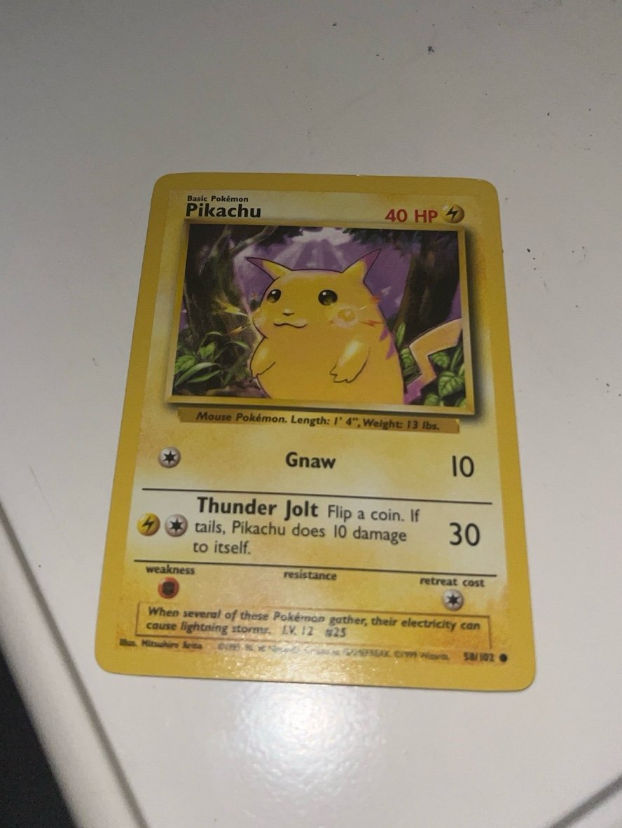 Pikachu Gnaw pokemon card 1999/ 58/102
