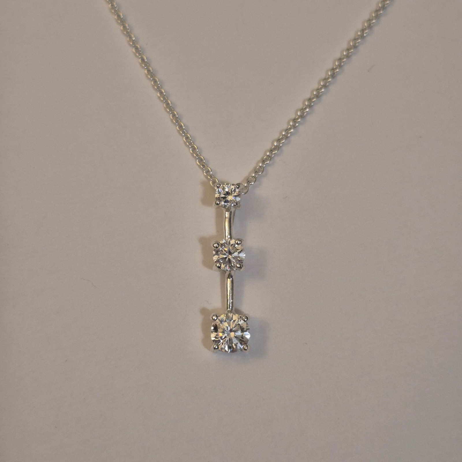 Orfevrerie Wiskemann 925 Sterling Silver CZ Liner Drop Pendant Necklace – 18